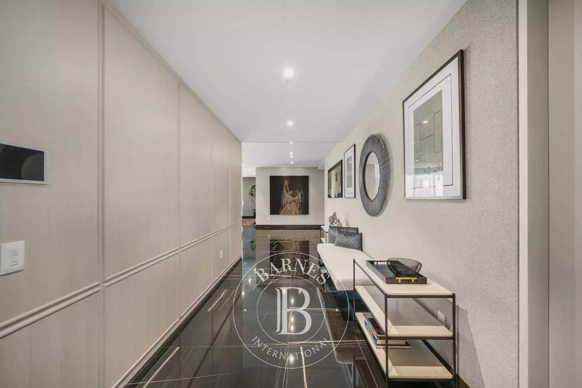 Surfside  - Apartment 