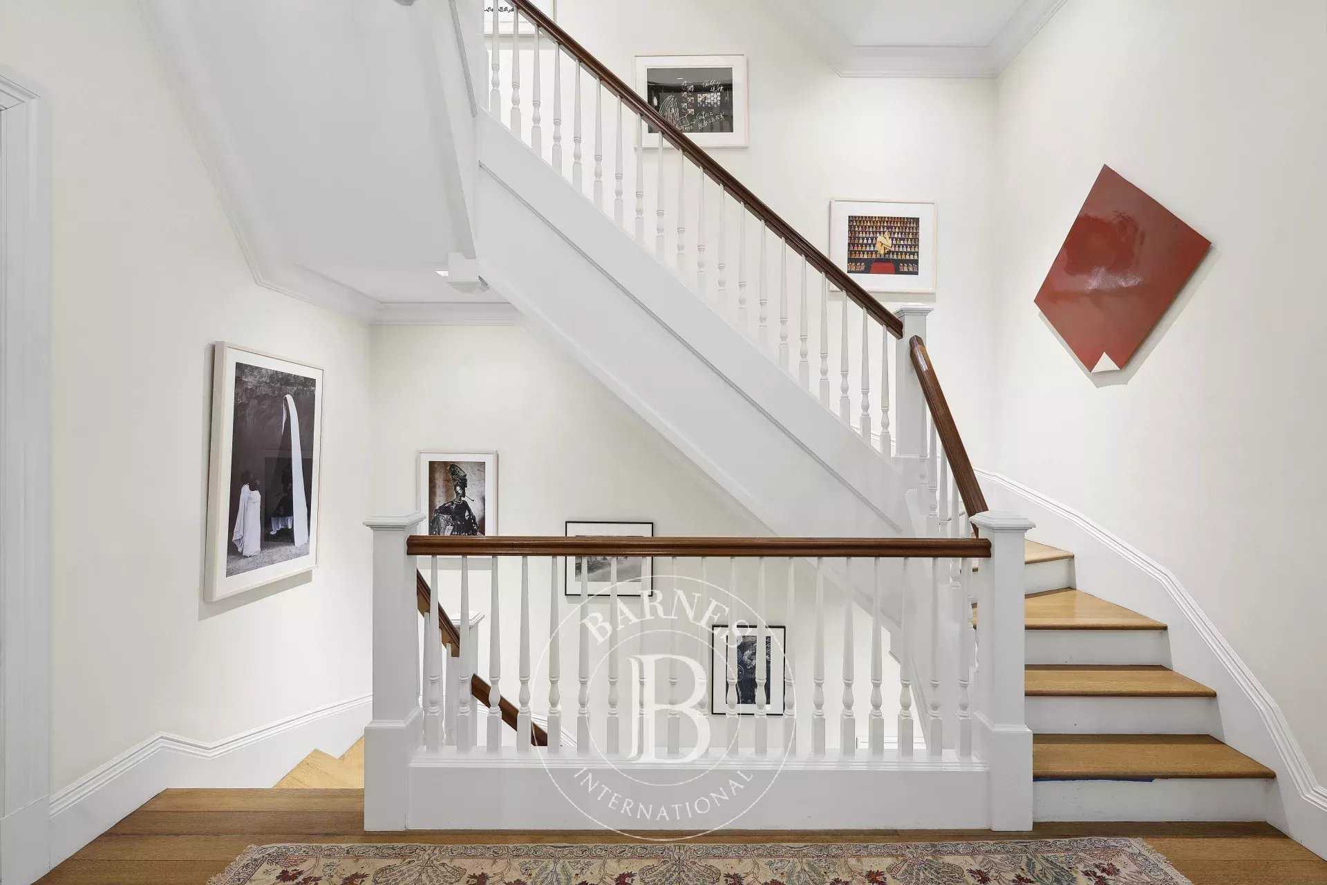 New York  - House 