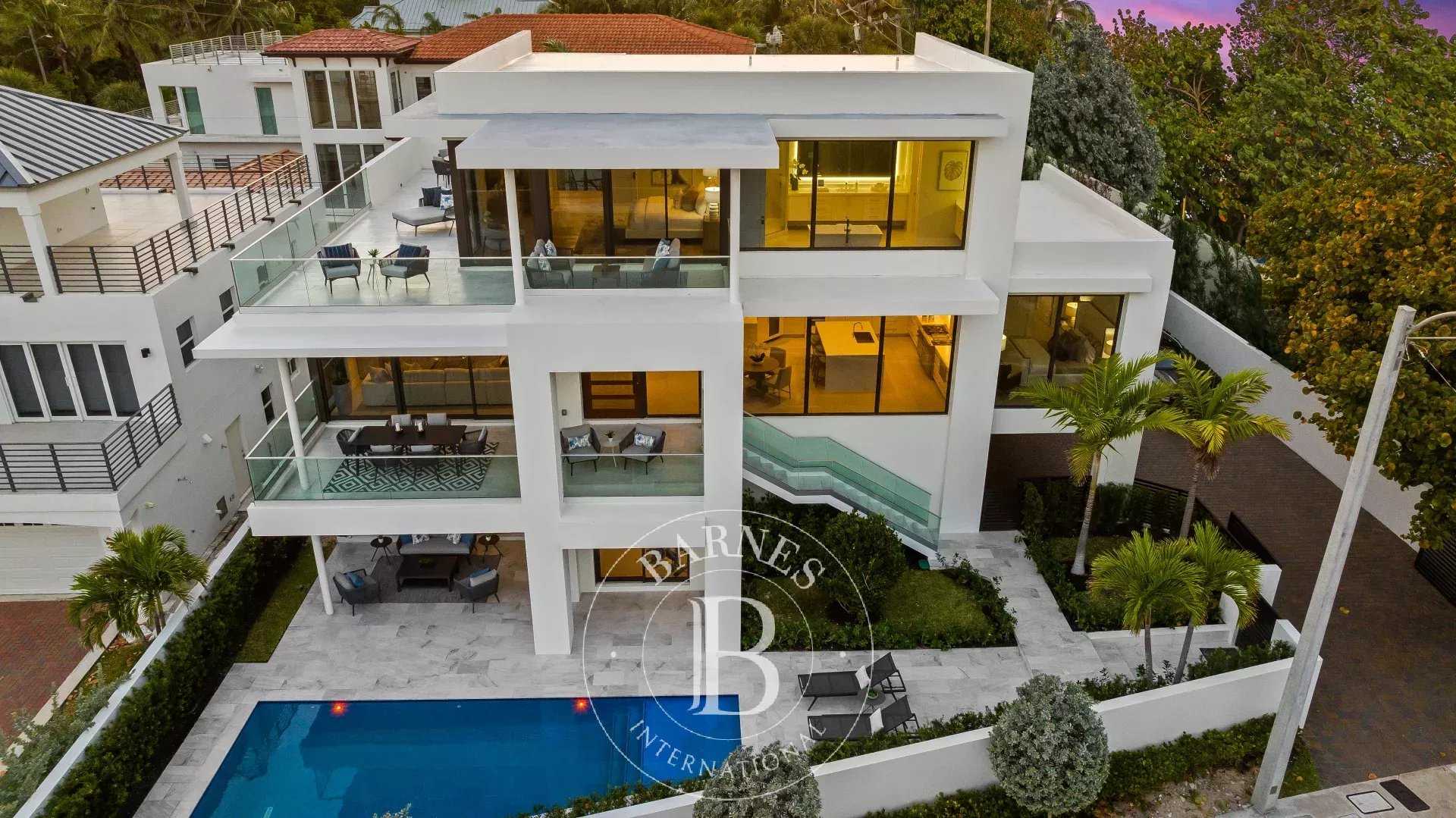 Villa Fort Lauderdale  -  ref 86094132 (picture 1)