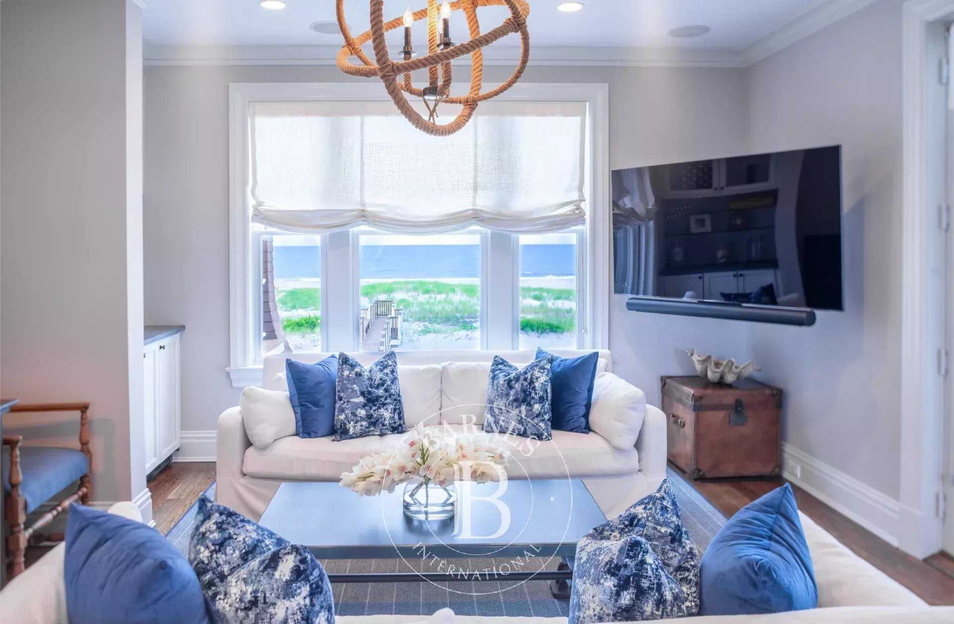 House Westhampton Beach  -  ref 85390242 (picture 3)