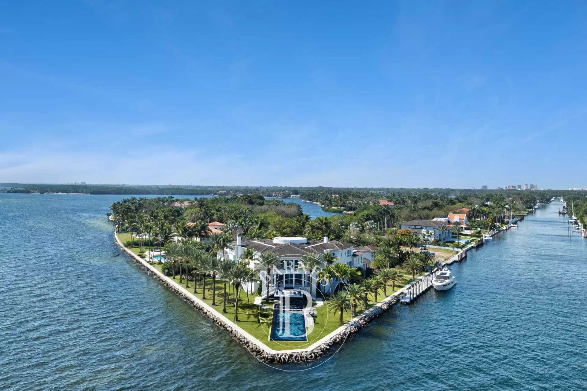 Villa Coral Gables  -  ref 84616756 (picture 1)