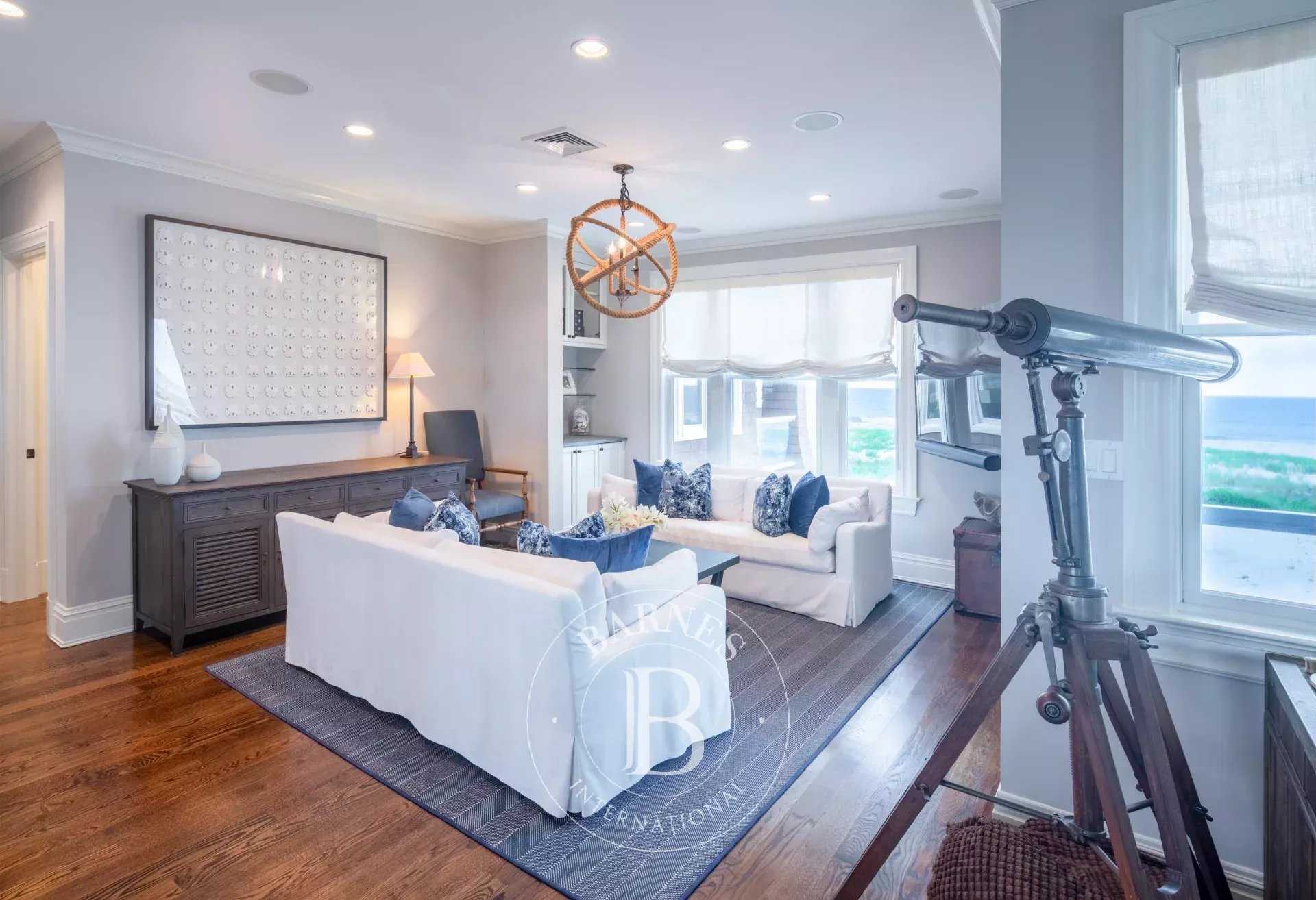 House Westhampton Beach  -  ref 85390242 (picture 2)