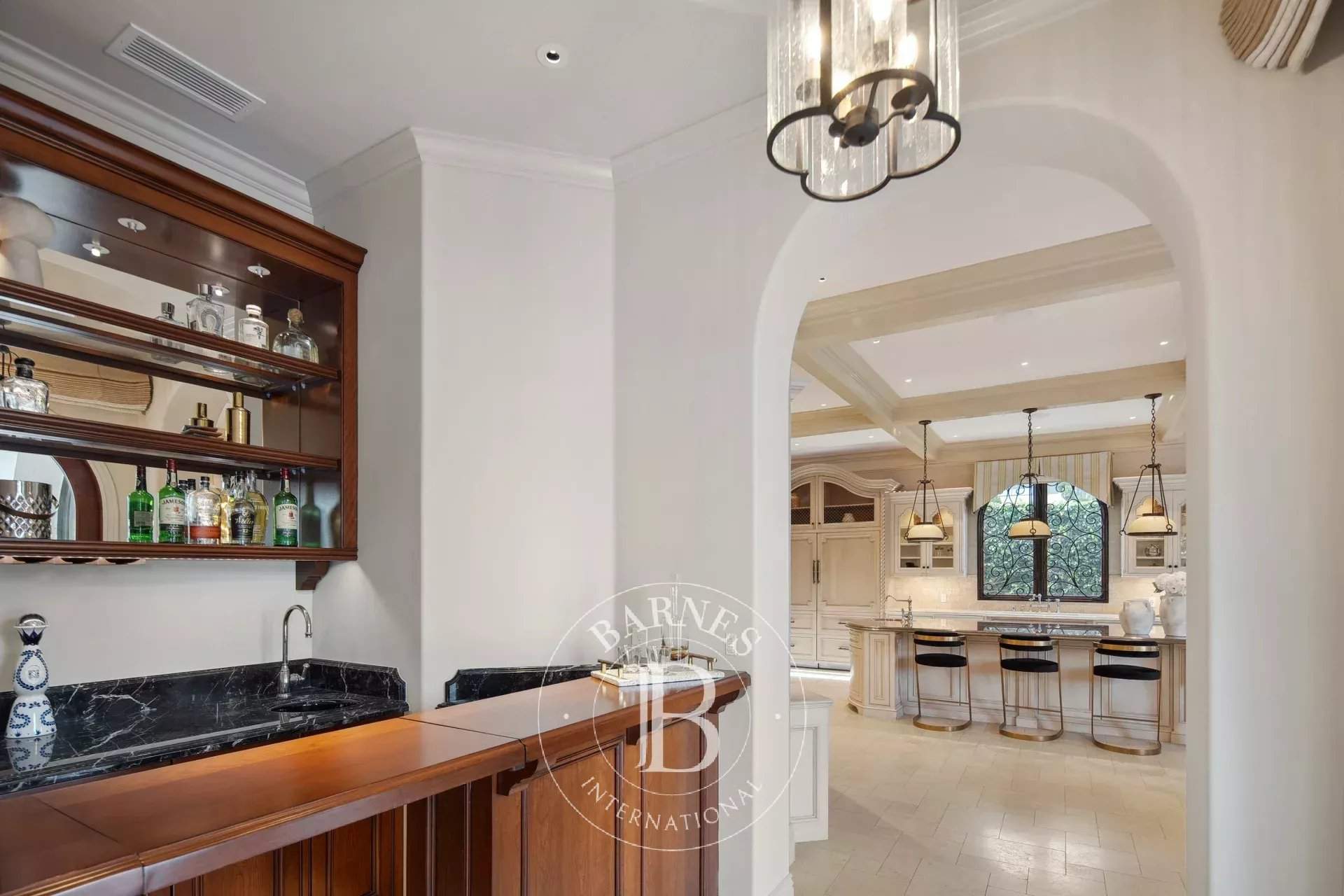 Westchester  - Villa  - picture 12