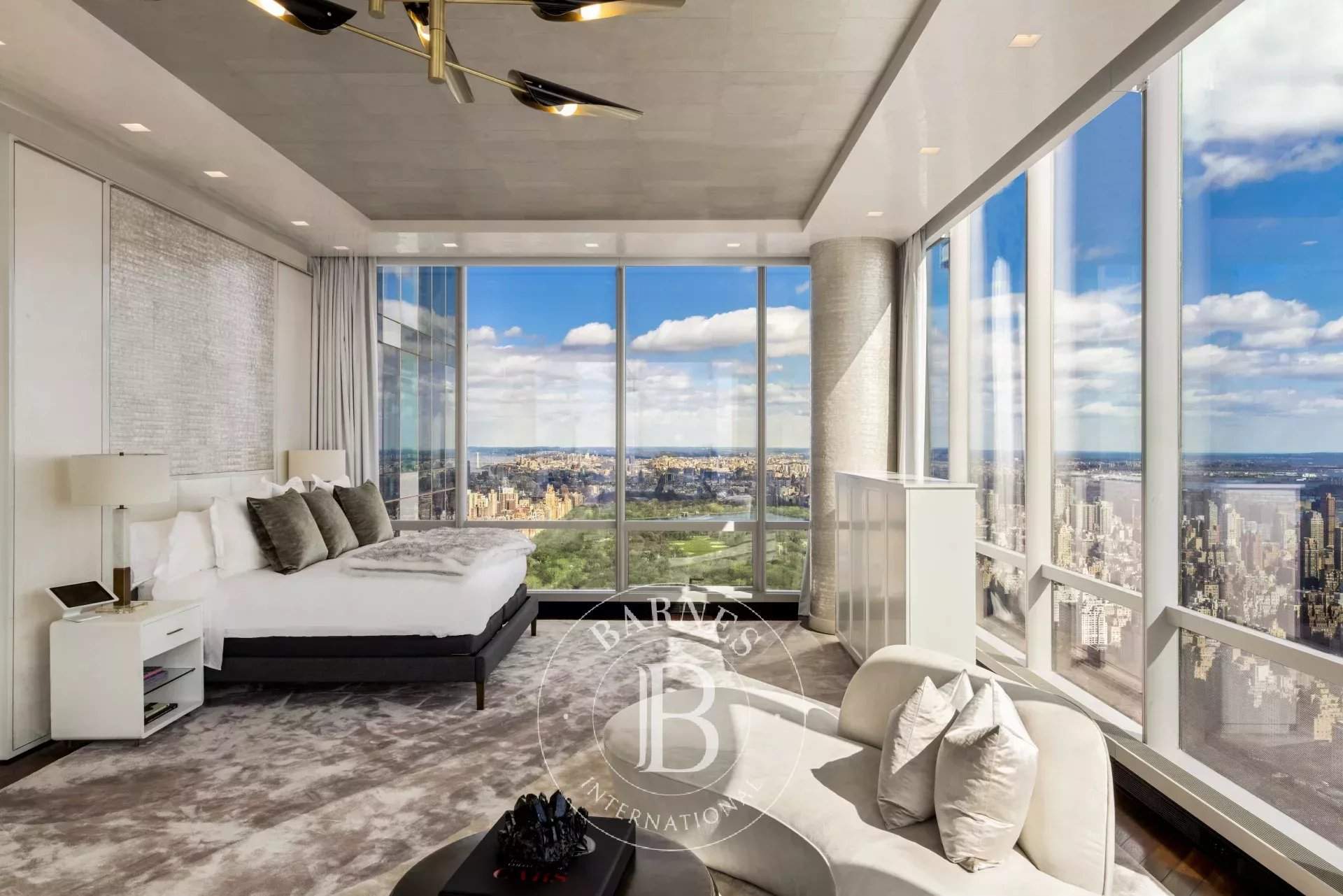 New York  - Apartment  - picture 6