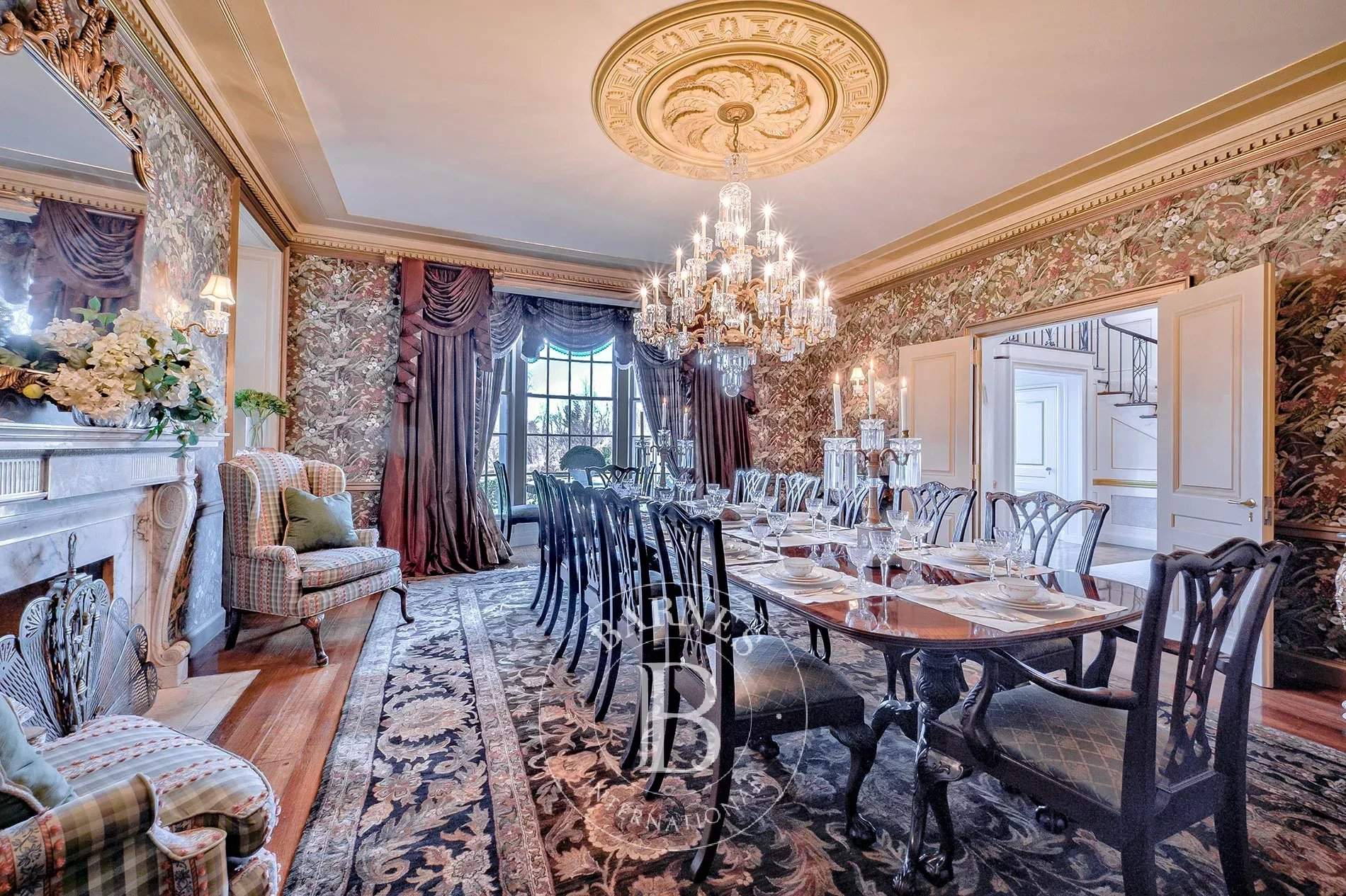 Glen Cove  - House  - picture 15