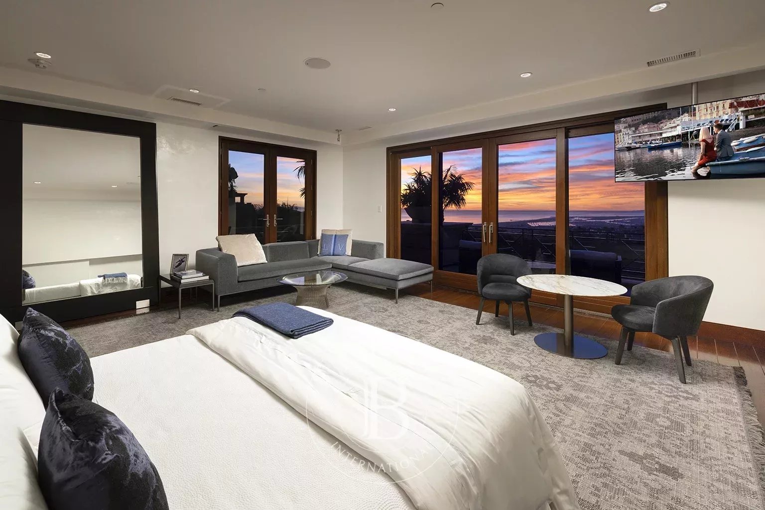 Newport Coast  - Villa  - picture 16