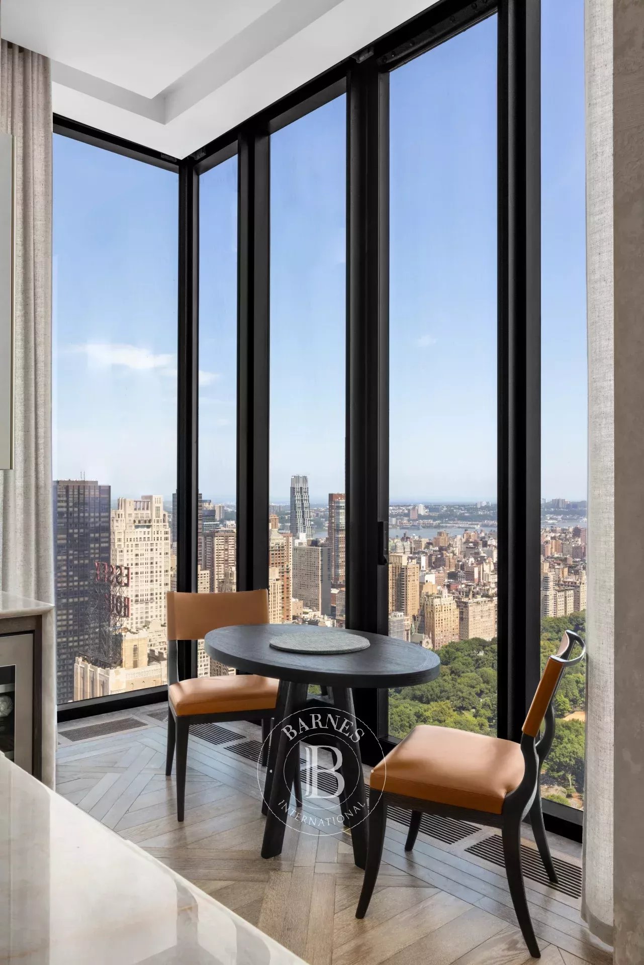 New York  - Apartment  - picture 12