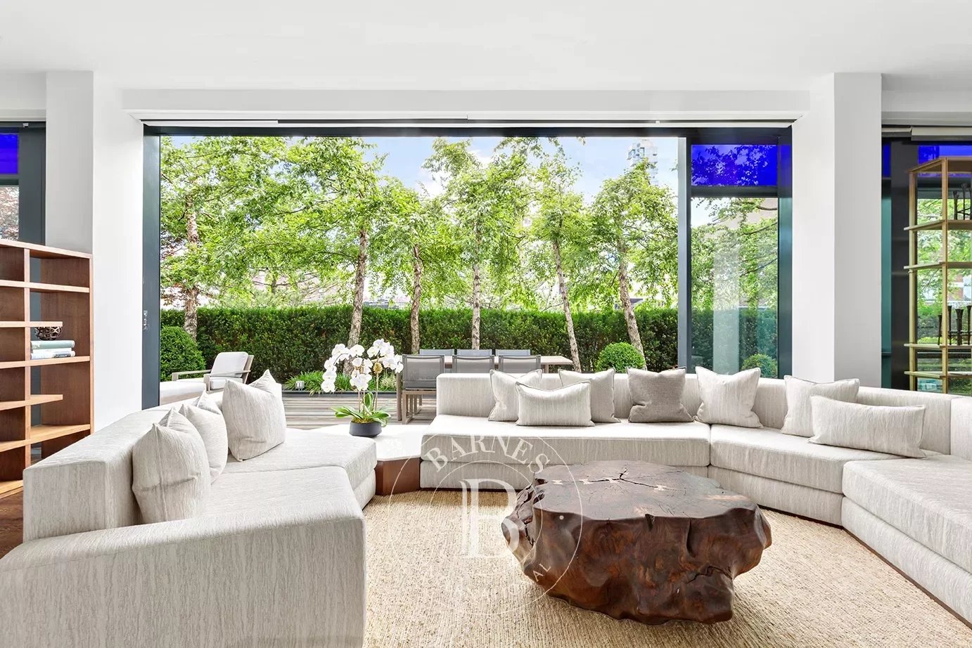 New York  - Penthouse  - picture 2