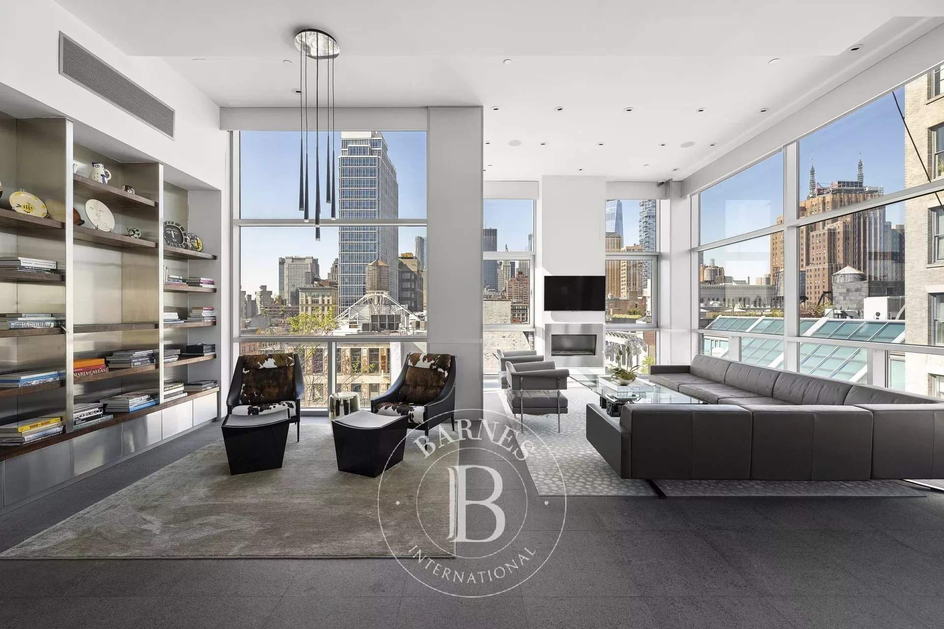 New York  - Condo  - picture 1
