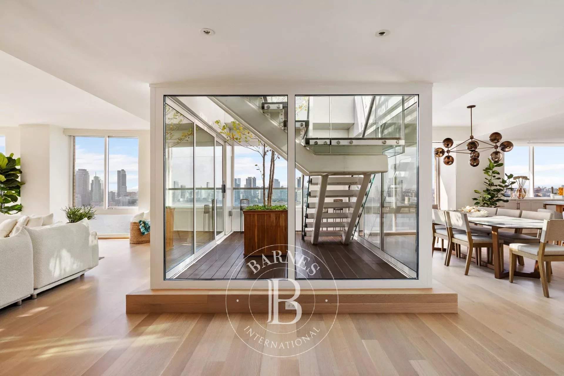 New York  - Condo  - picture 9