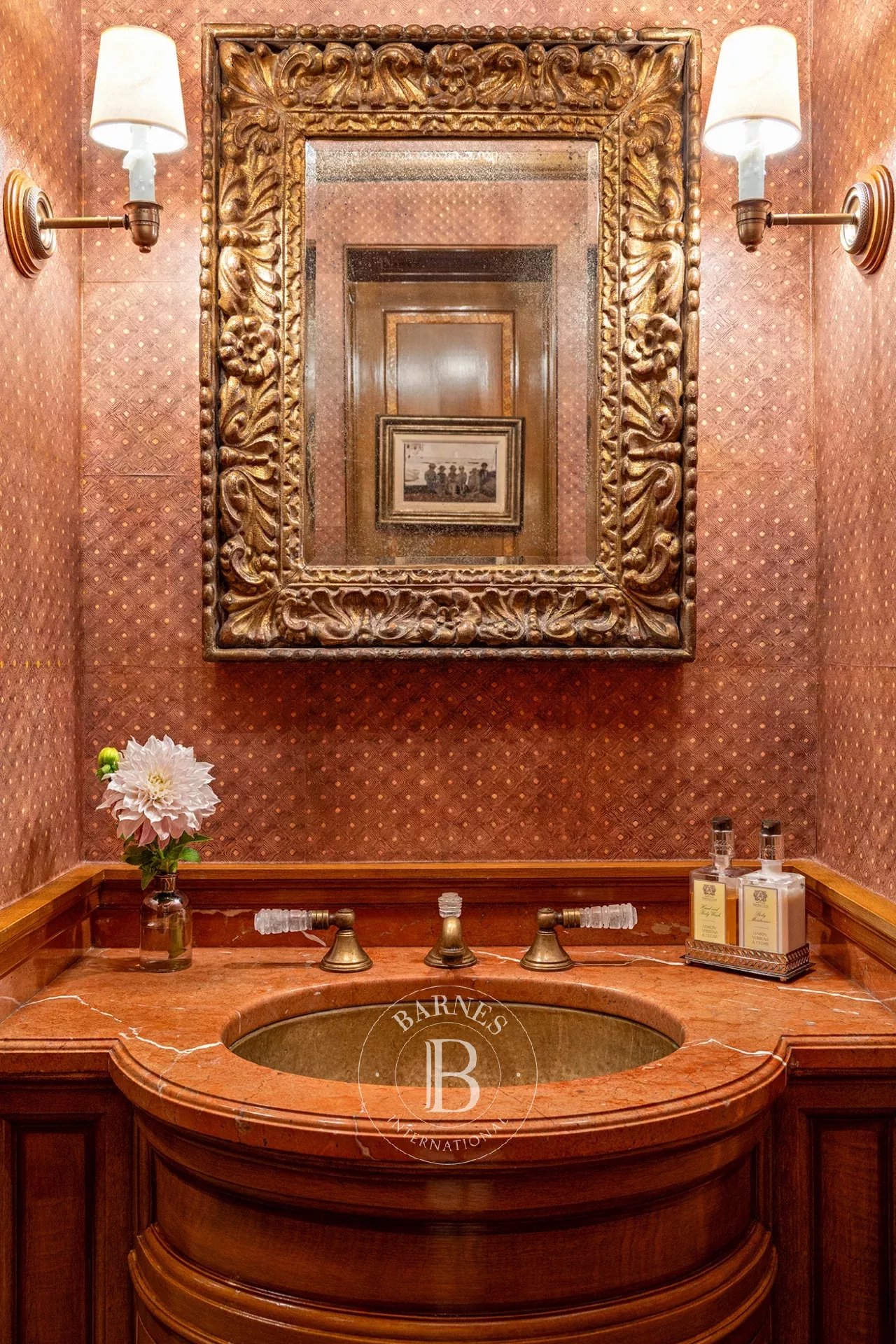 New York  - Apartment  - picture 14