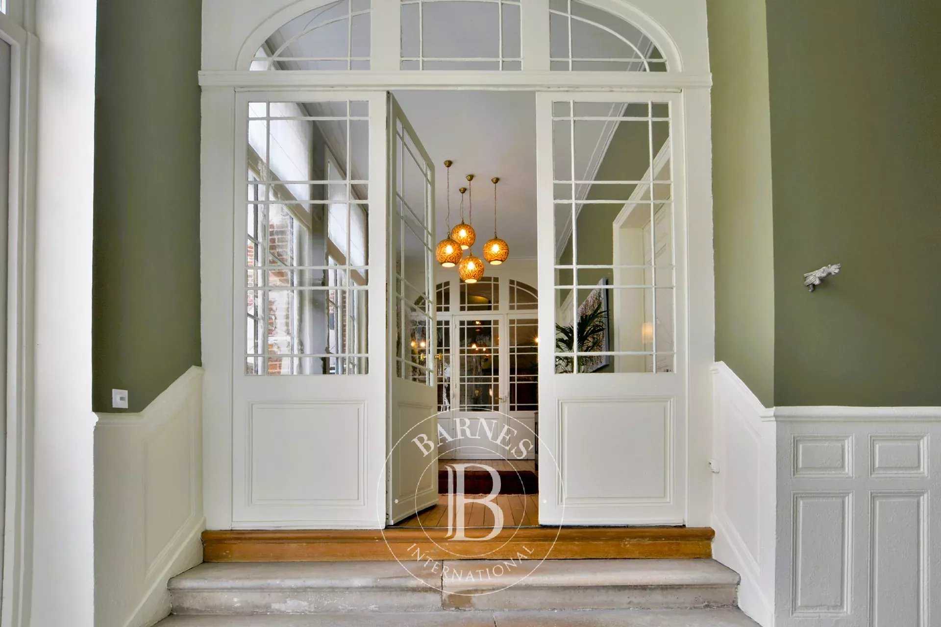 Amiens  - Hôtel particulier 13 Pi&egrave;ces 5 Chambres