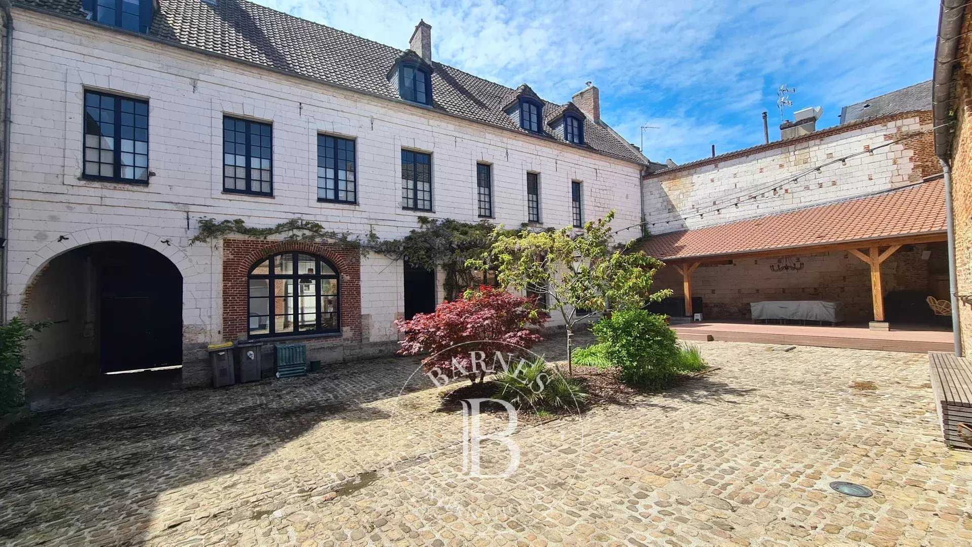 Montreuil-sur-Mer  - Hôtel particulier 9 Pi&egrave;ces 5 Chambres