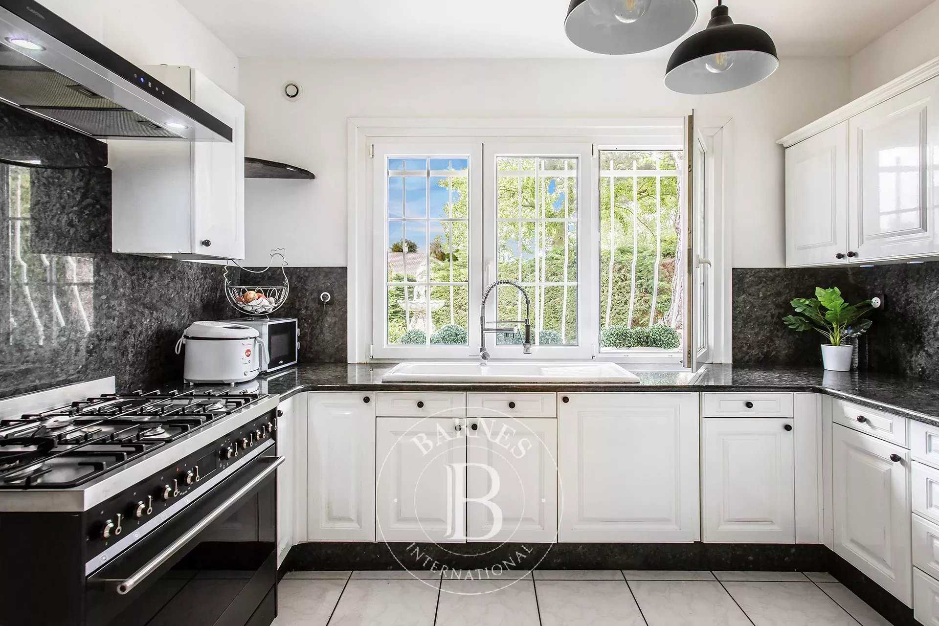 Coquelles  - House 5 Bedrooms