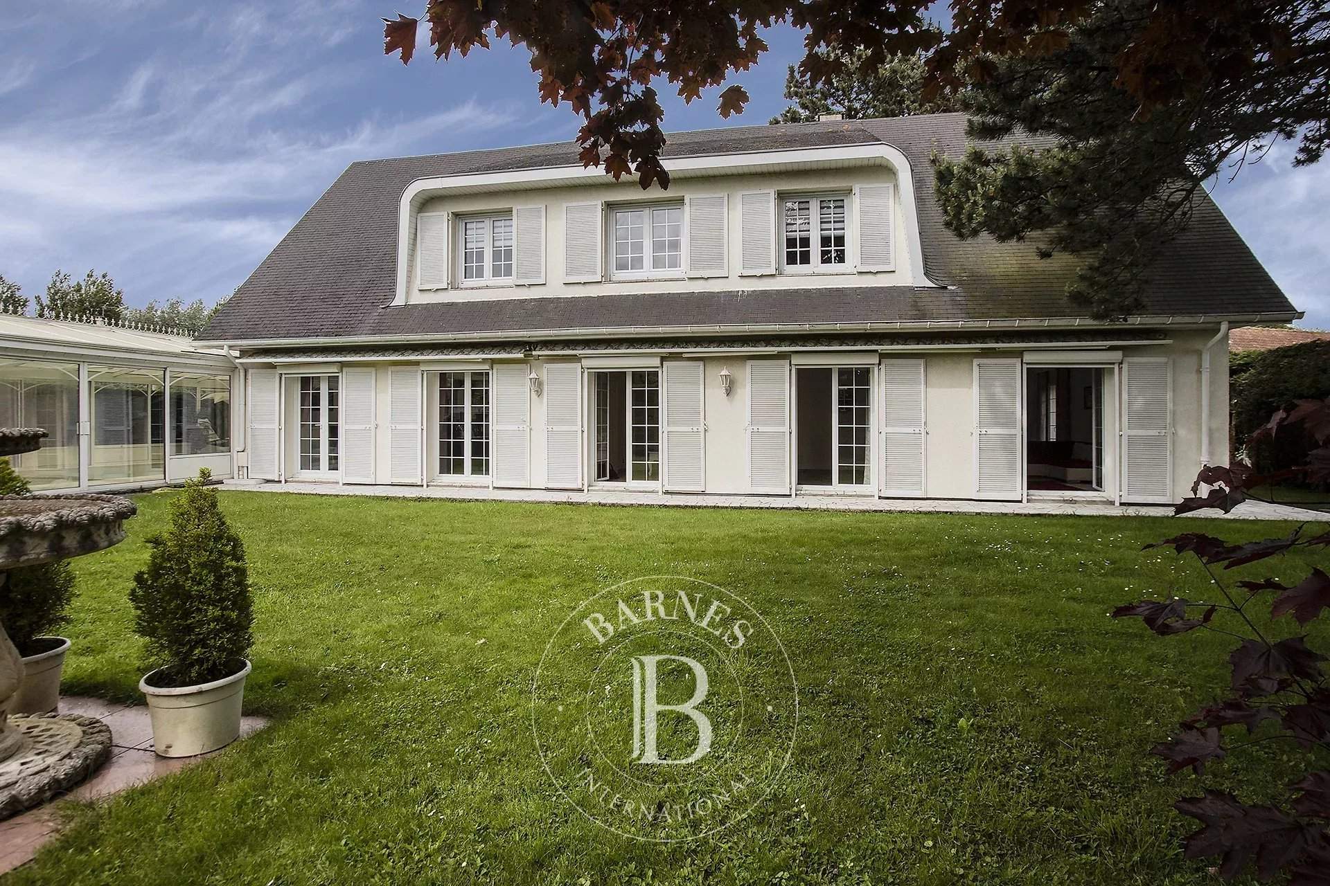 Coquelles  - House 5 Bedrooms - picture 1