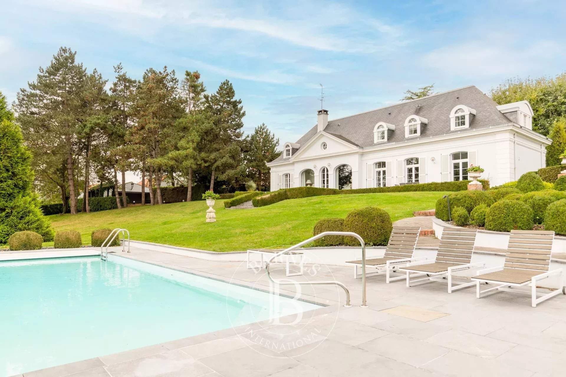 Ardres  - House 4 Bedrooms - picture 1