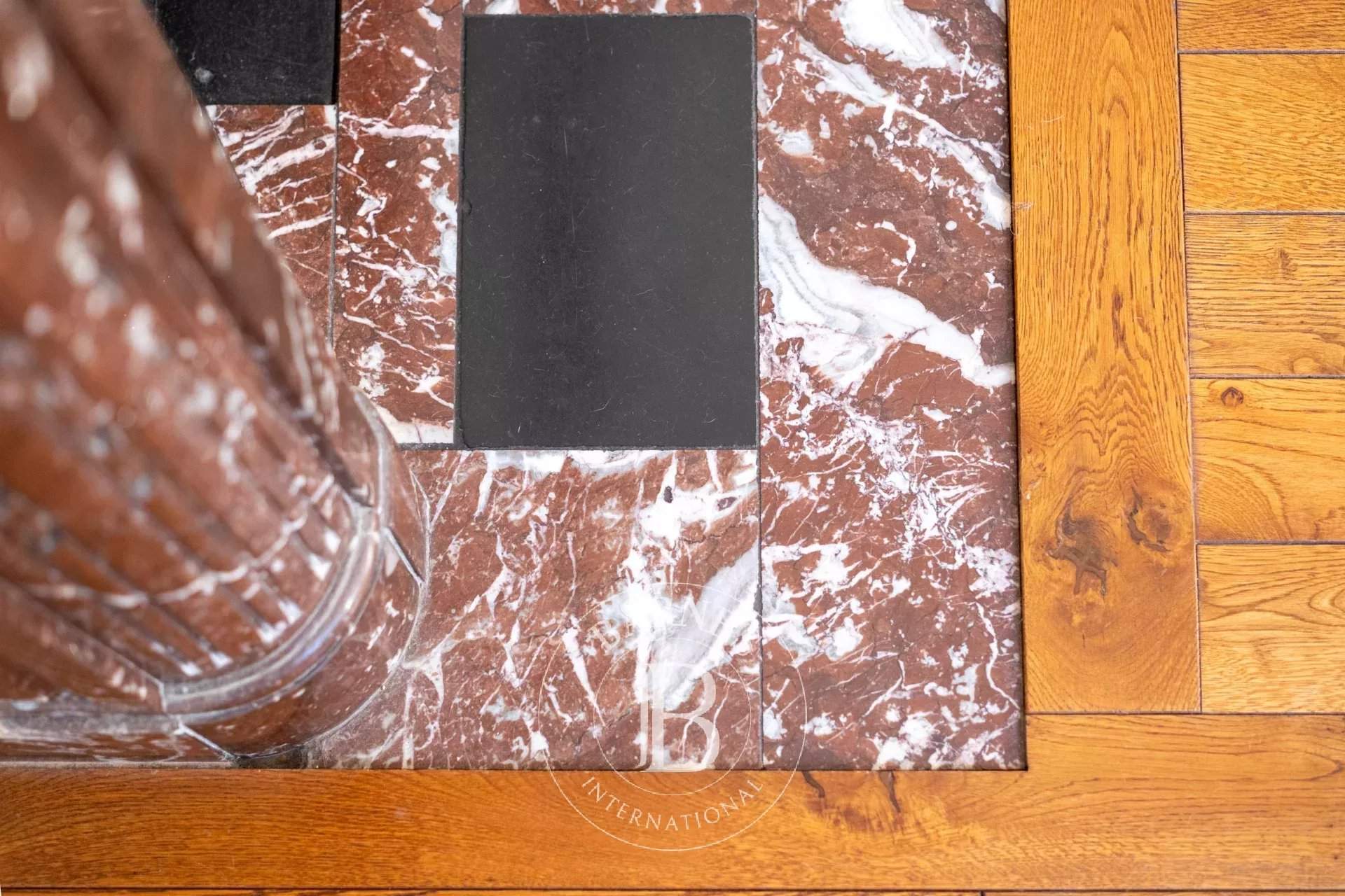 Amiens  - Hôtel particulier 10 Pi&egrave;ces 6 Chambres - picture 17