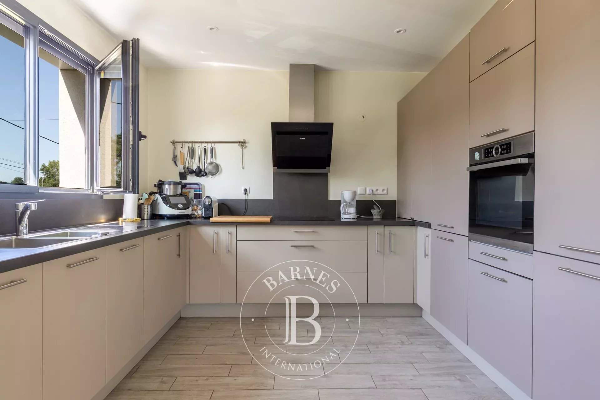 Stella  - Maison 6 Pi&egrave;ces 5 Chambres - picture 6