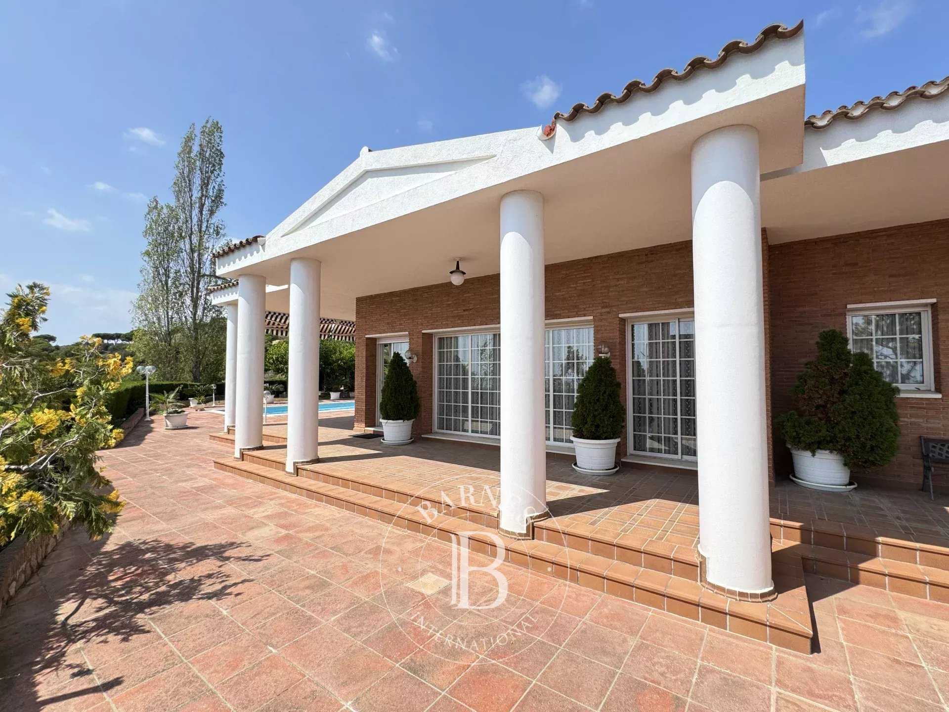 Alella  - House 7 Bedrooms