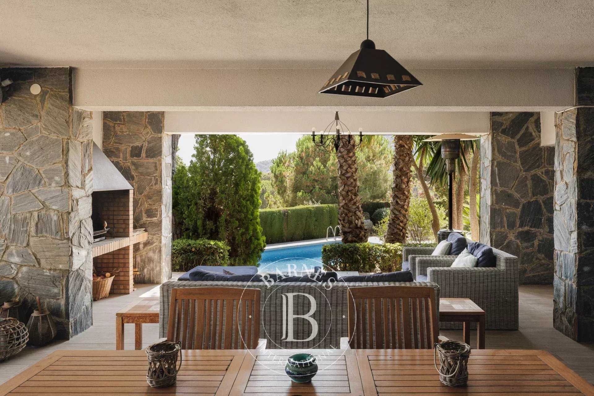 Cabrera de Mar  - Maison 6 Pi&egrave;ces 6 Chambres