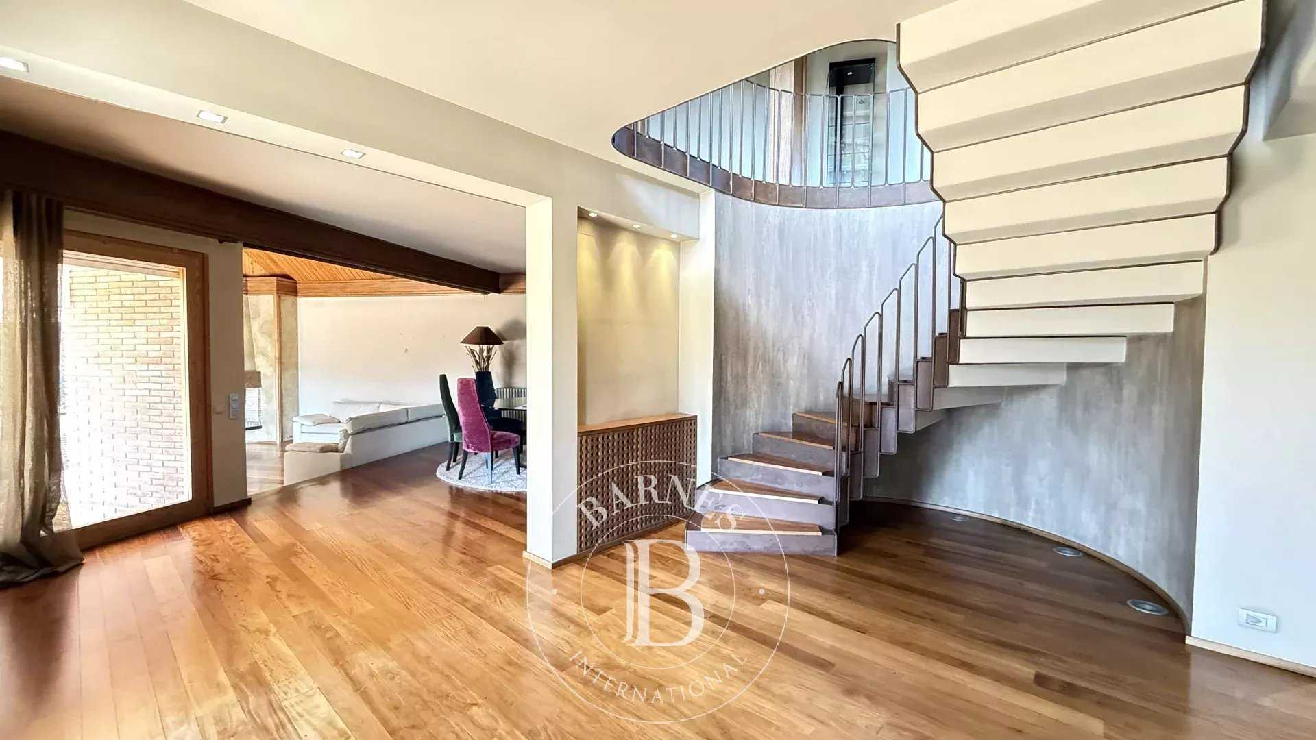 Montornés del Vallés  - House 5 Bedrooms