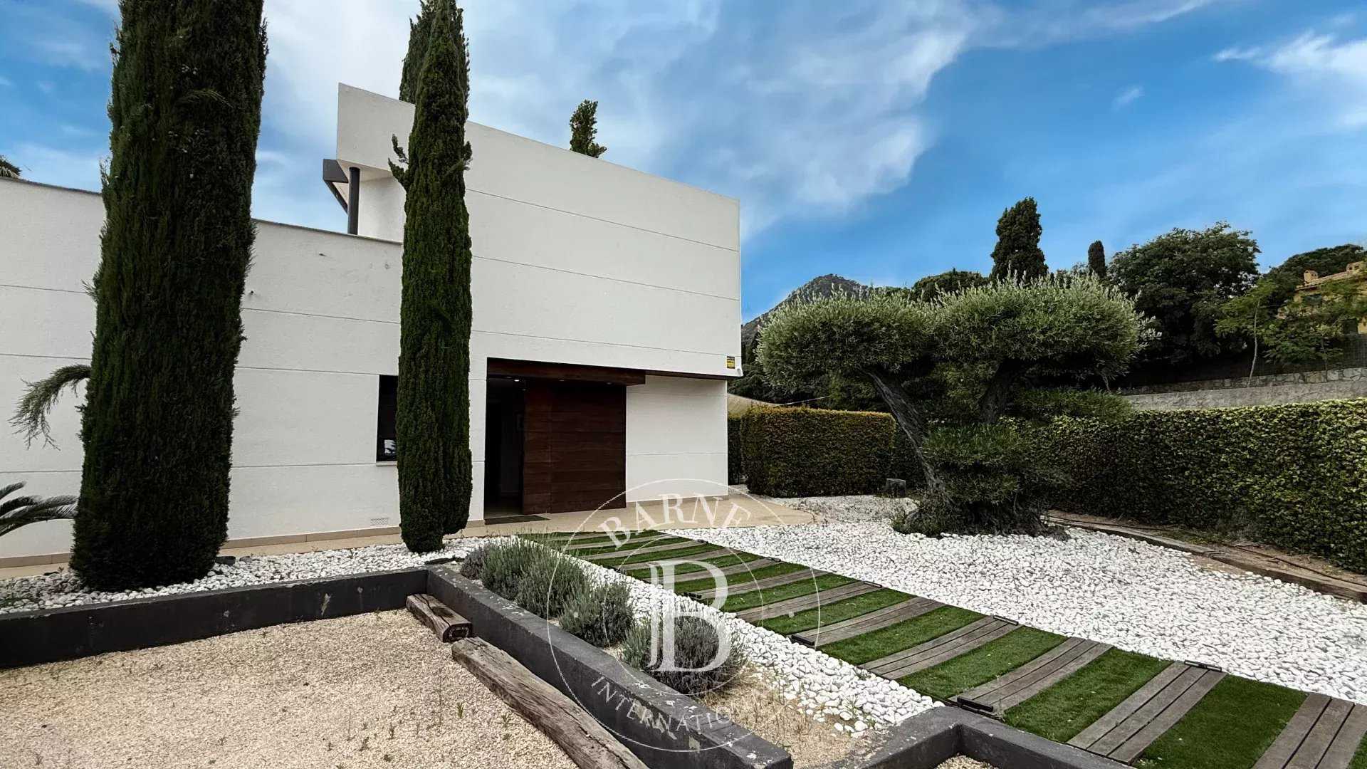 Cabrera de Mar  - House 4 Bedrooms