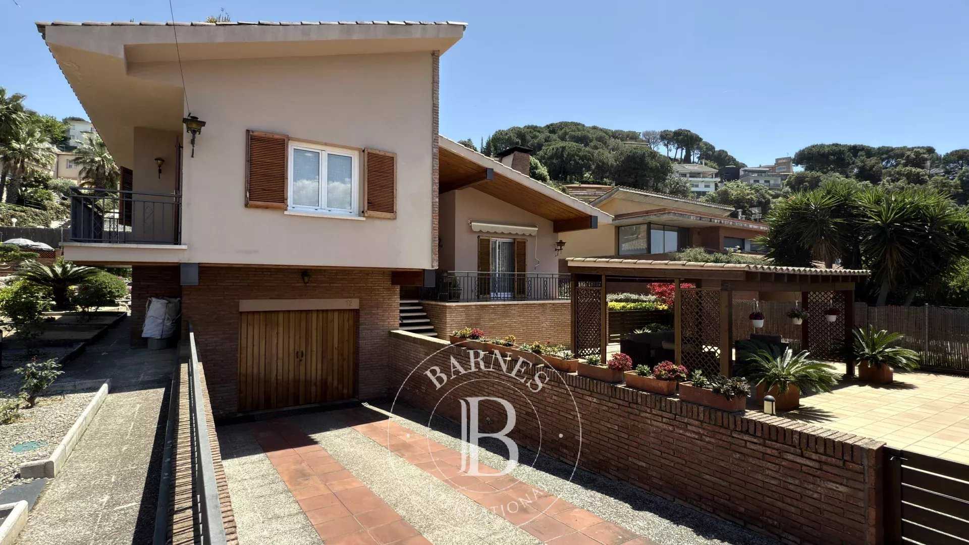 Arenys de Munt  - Casa 4 Cuartos 4 Habitaciones