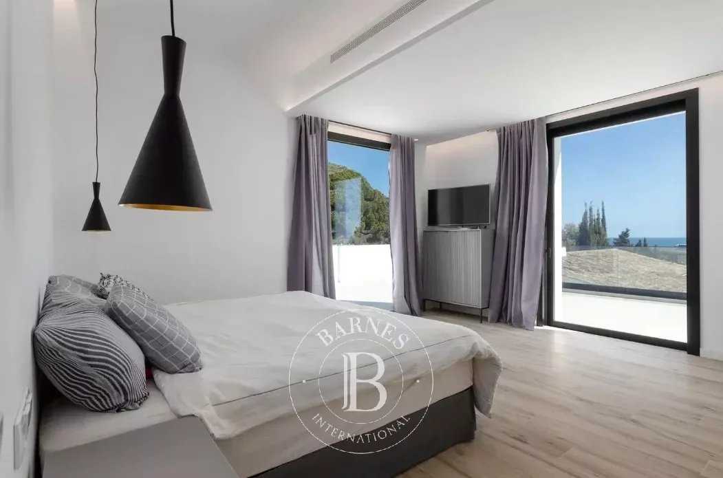Sant Andreu de Llavaneres  - House 8 Bedrooms