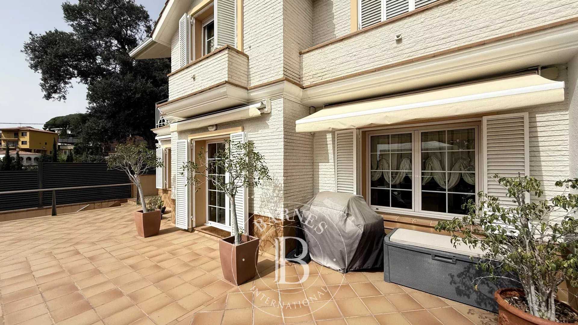 Premia de Dalt  - Maison de ville 6 Pi&egrave;ces 6 Chambres