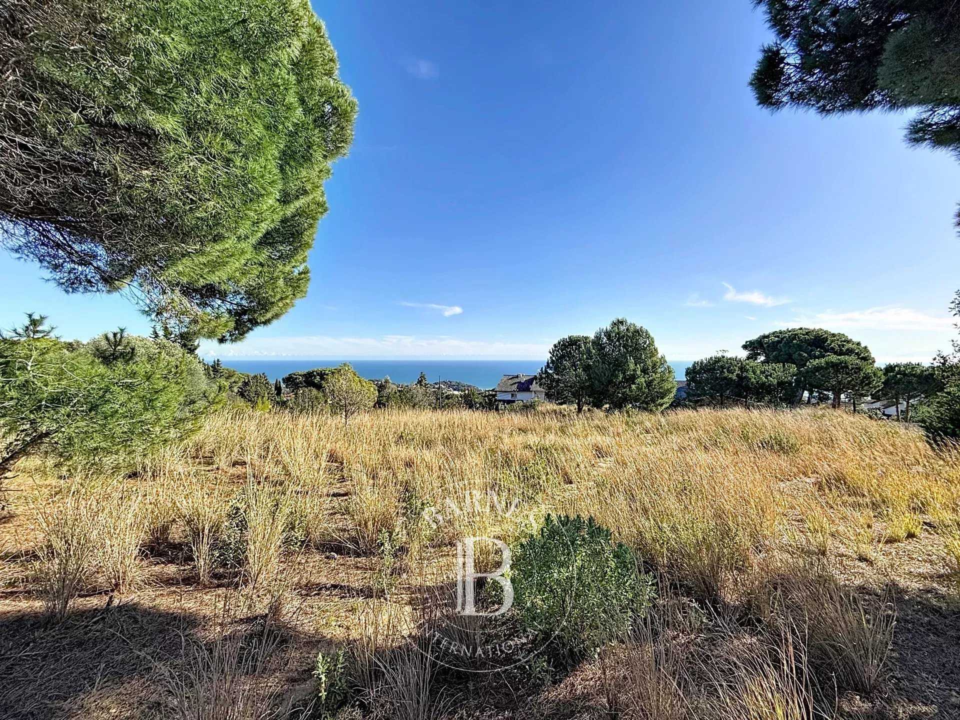 Sant Vicenç de Montalt  - Terrain 