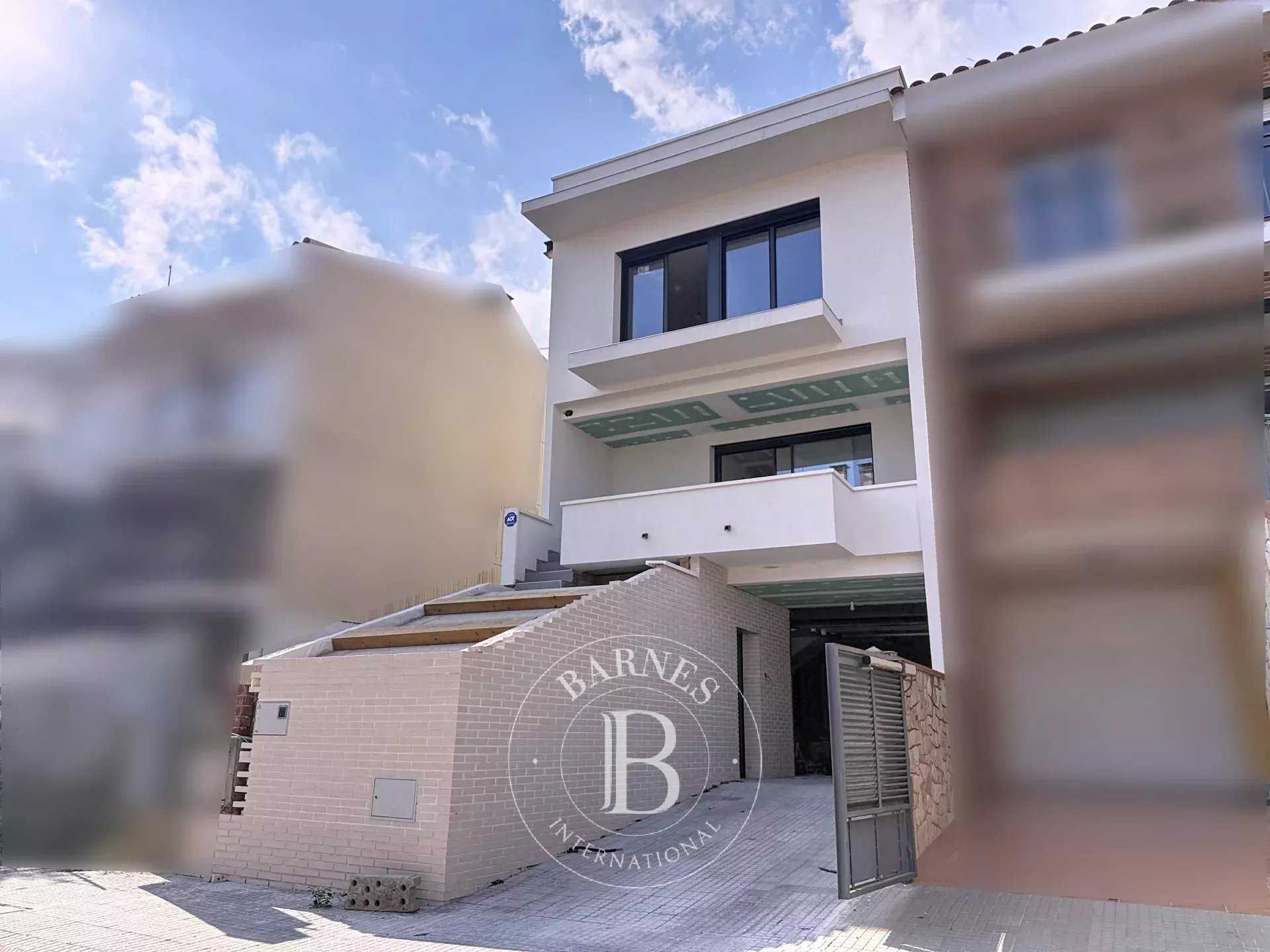 Canet de Mar  - House 4 Bedrooms