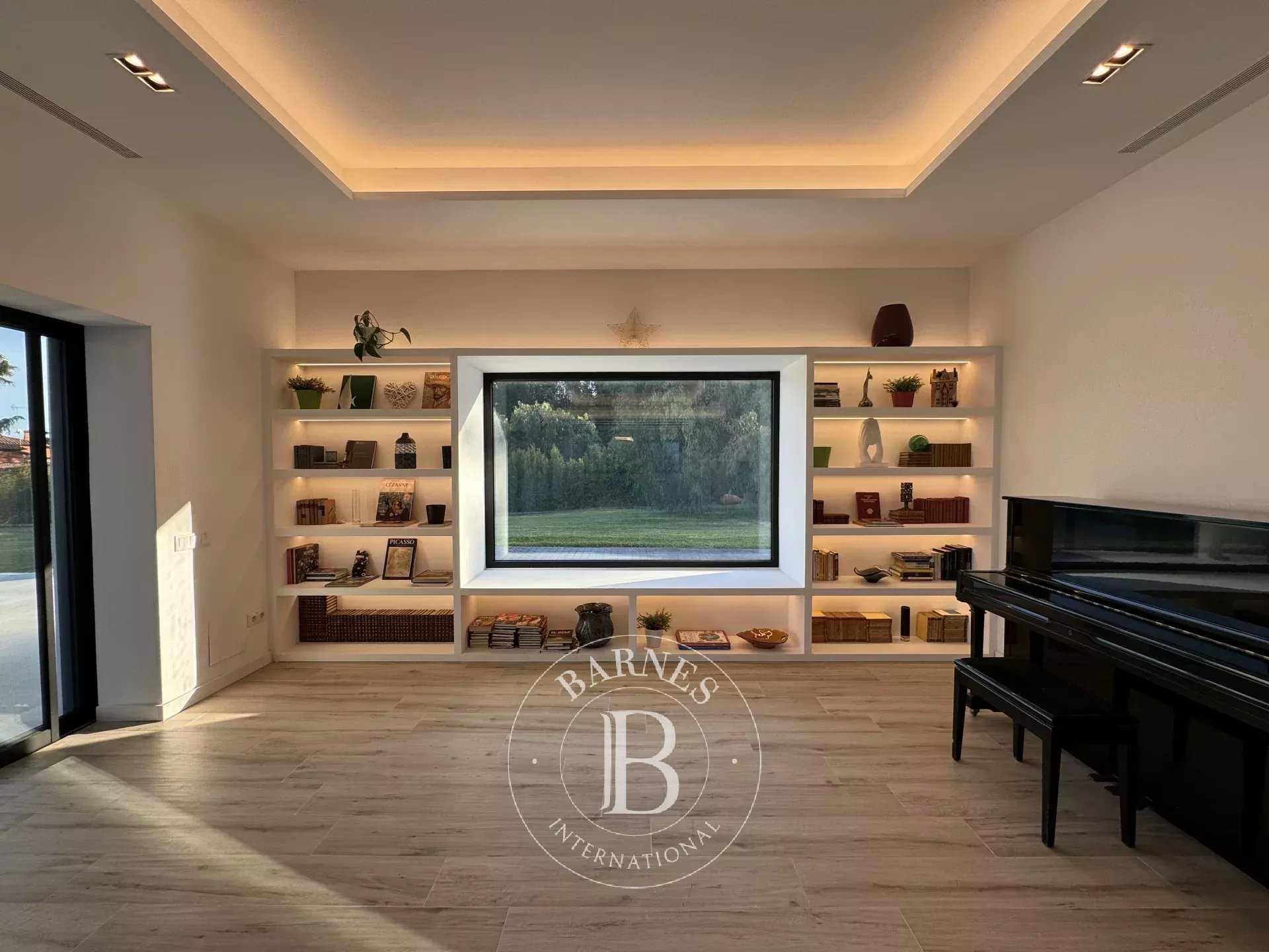 Sant Andreu de Llavaneres  - Casa 8 Cuartos 8 Habitaciones