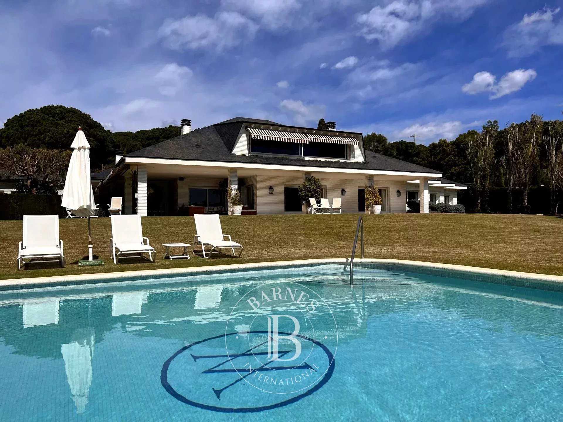 Sant Andreu de Llavaneres  - House 6 Bedrooms