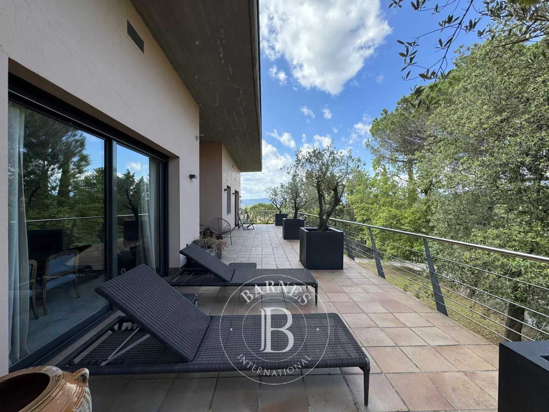 Vallromanes  - House 5 Bedrooms