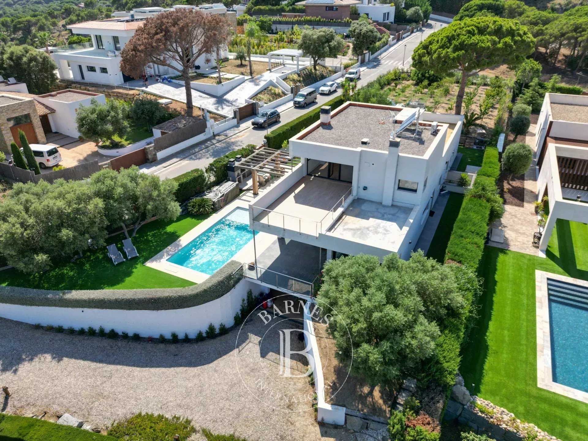 Sant Andreu de Llavaneres  - House 5 Bedrooms