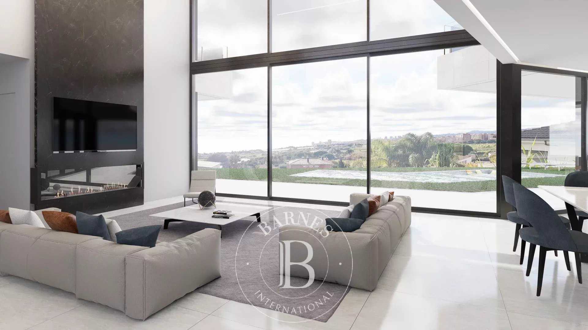 Mataró  - House 6 Bedrooms