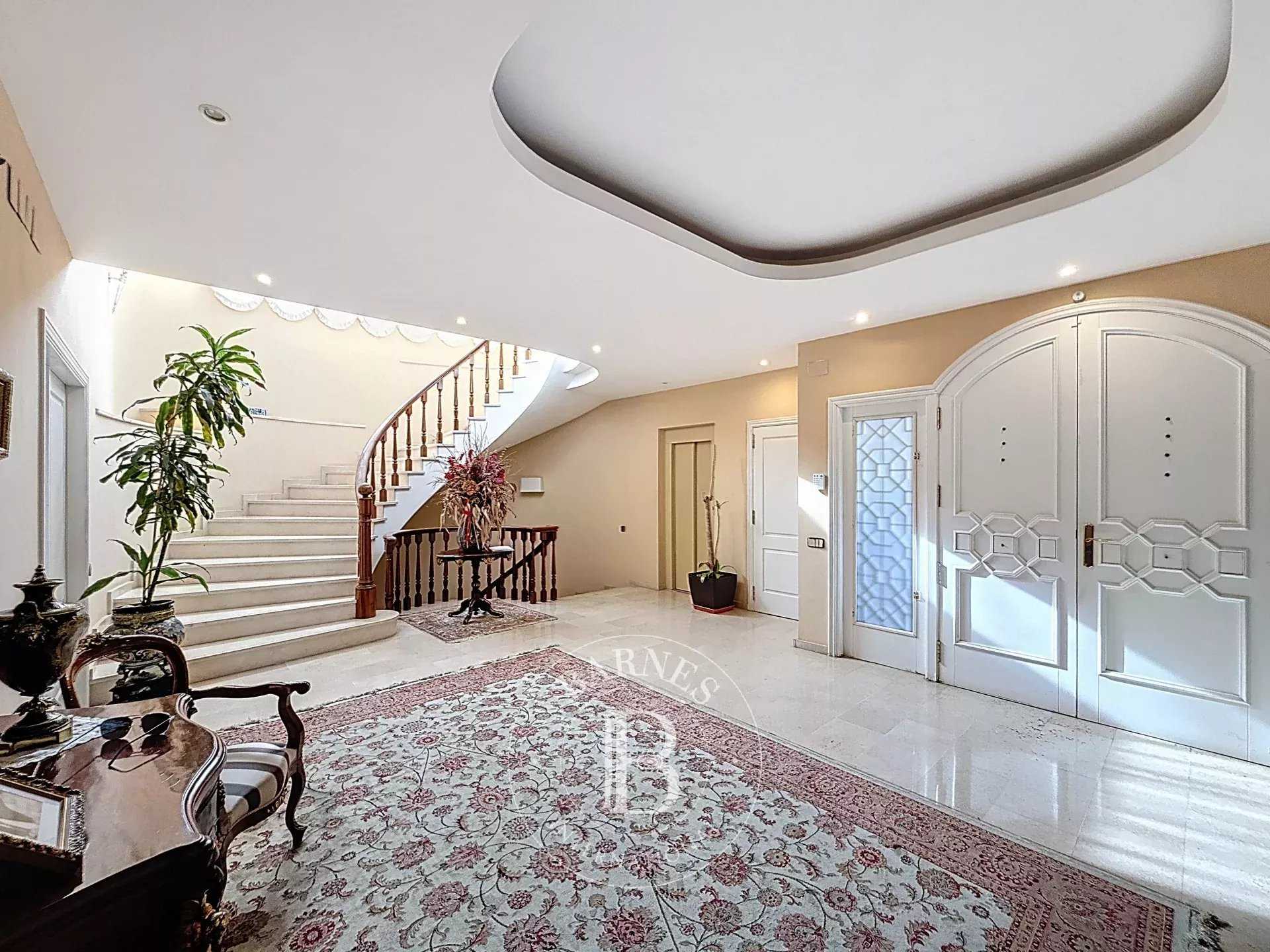 Sant Andreu de Llavaneres  - Maison 23 Pi&egrave;ces 7 Chambres