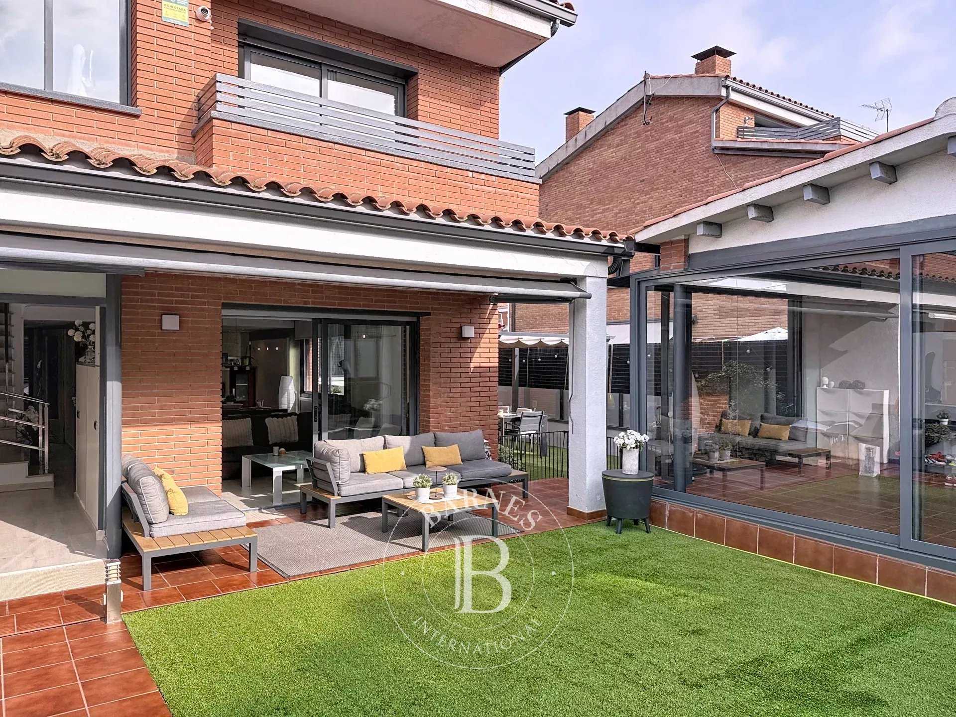 Sant Vicenç de Montalt  - Casa adosada 4 Cuartos 4 Habitaciones