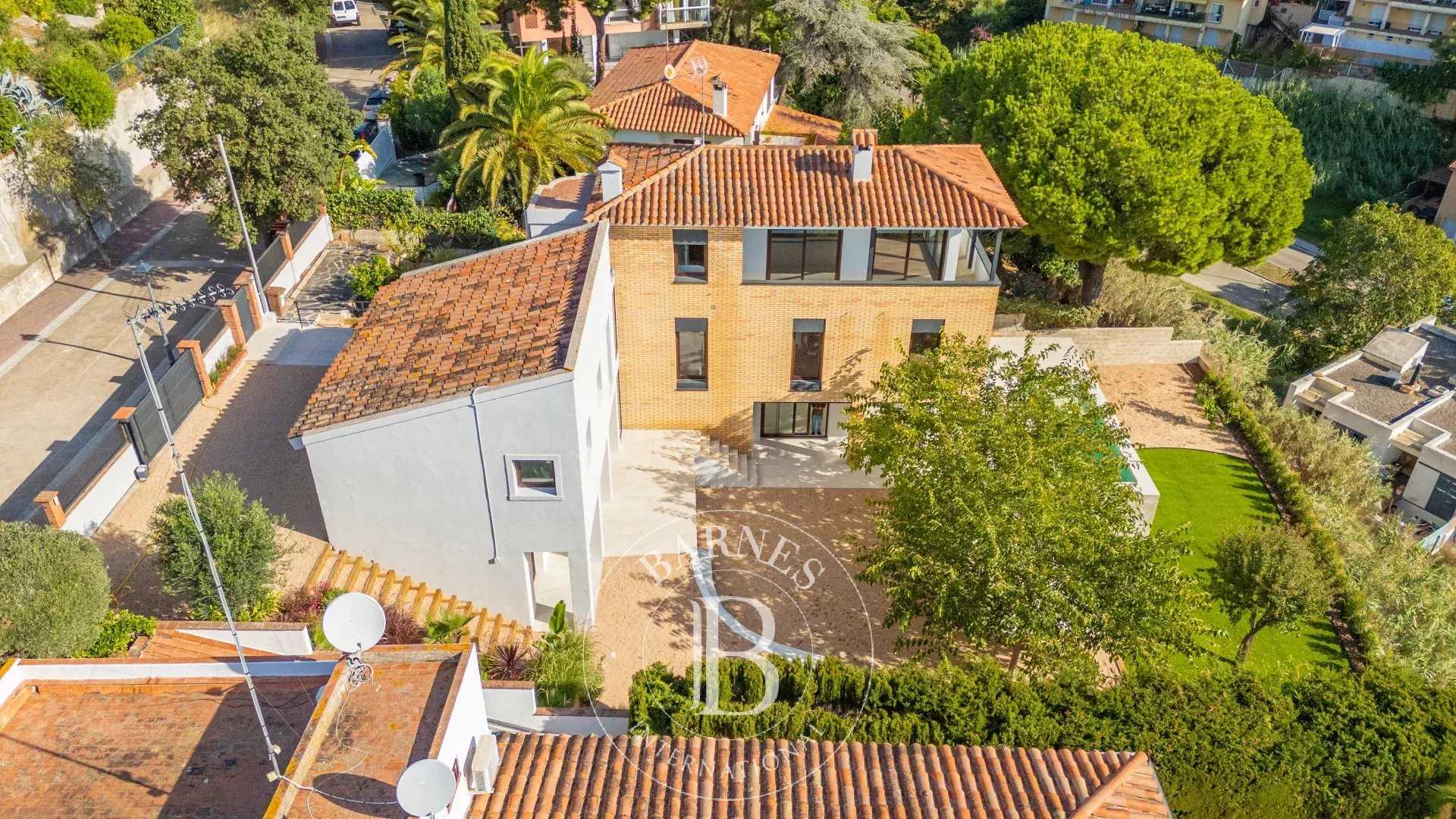 Arenys de Mar  - Maison 4 Pi&egrave;ces 4 Chambres