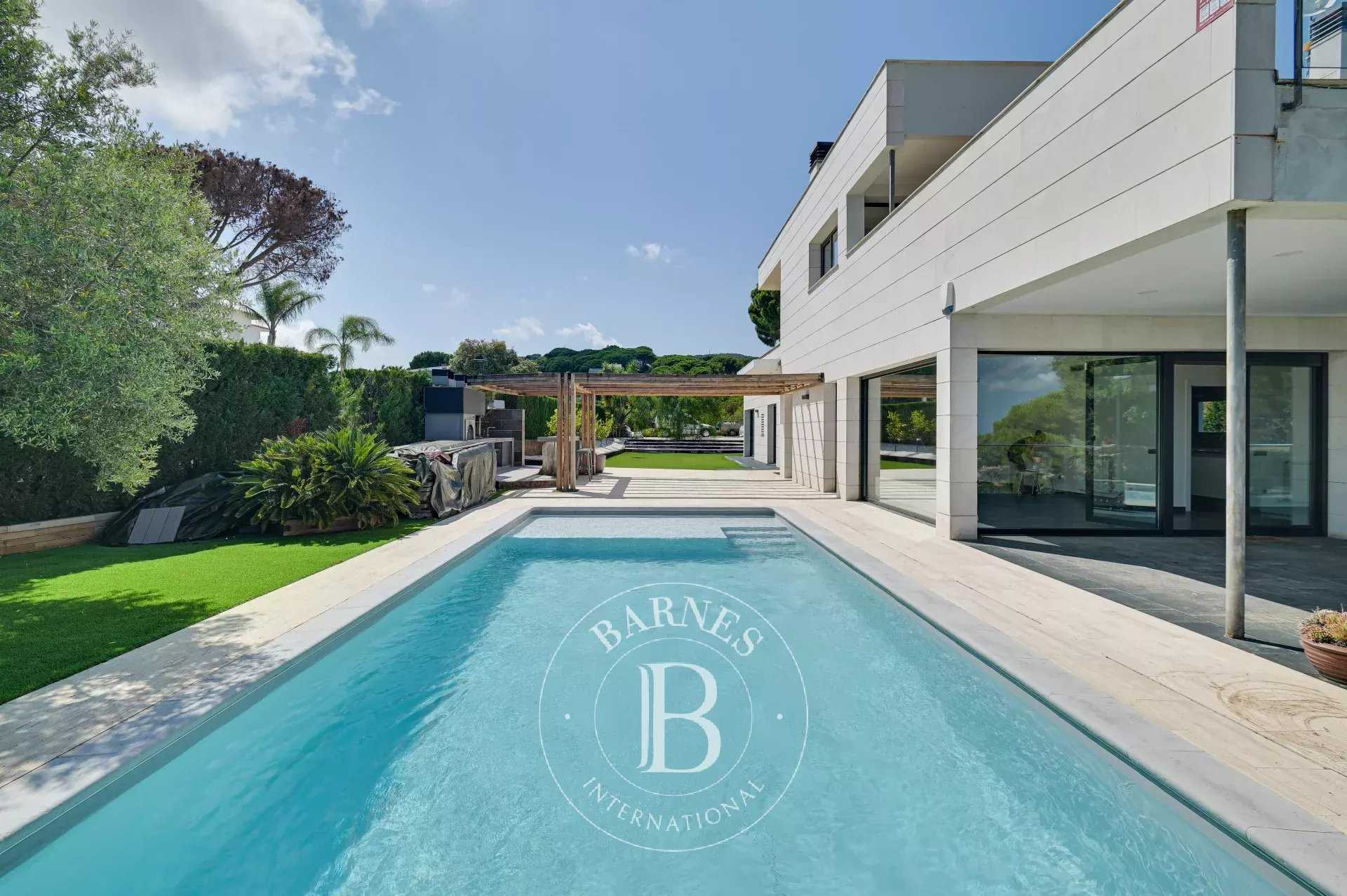 Sant Andreu de Llavaneres  - House 5 Bedrooms