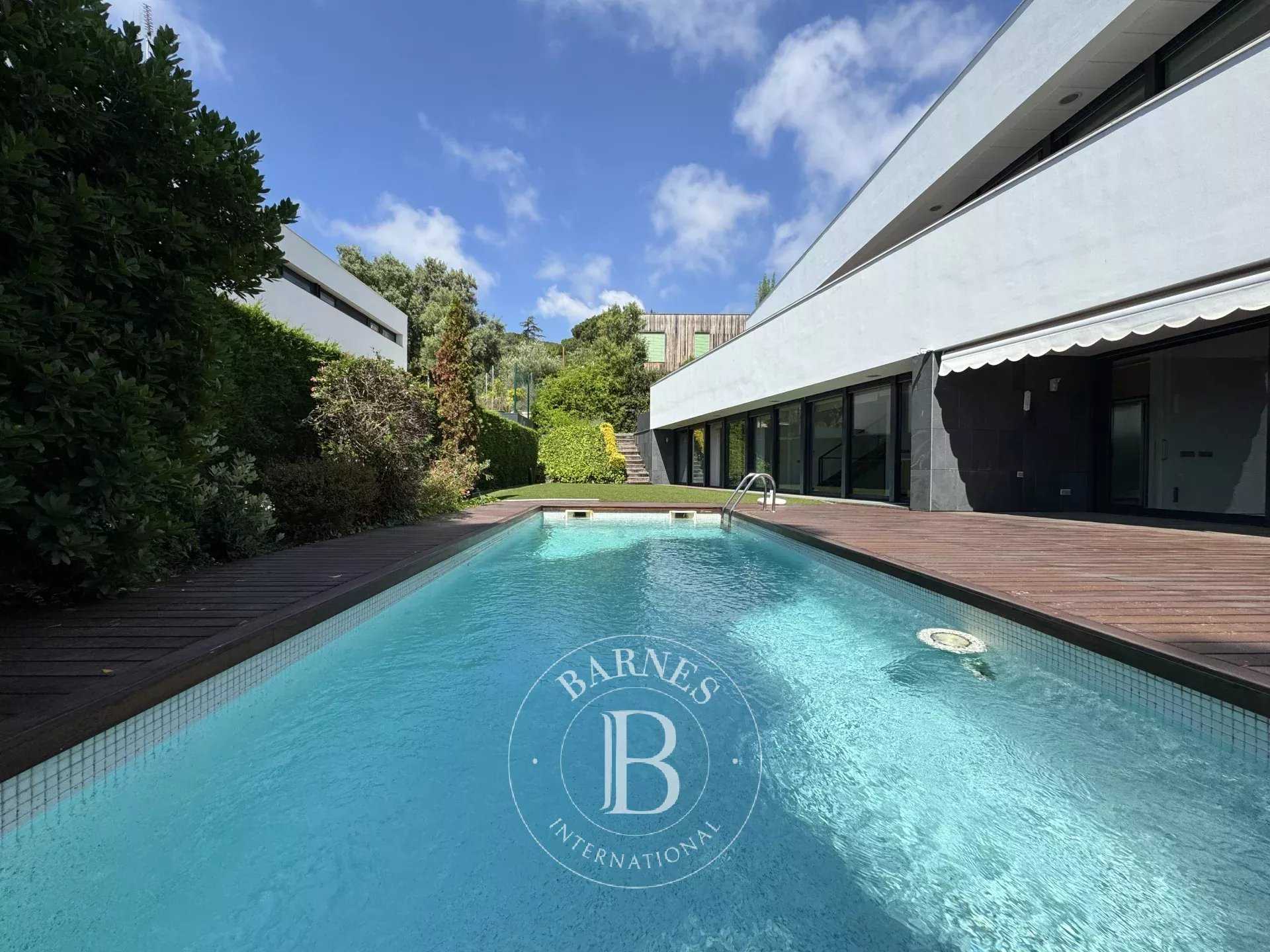 Premia de Dalt  - House 5 Bedrooms