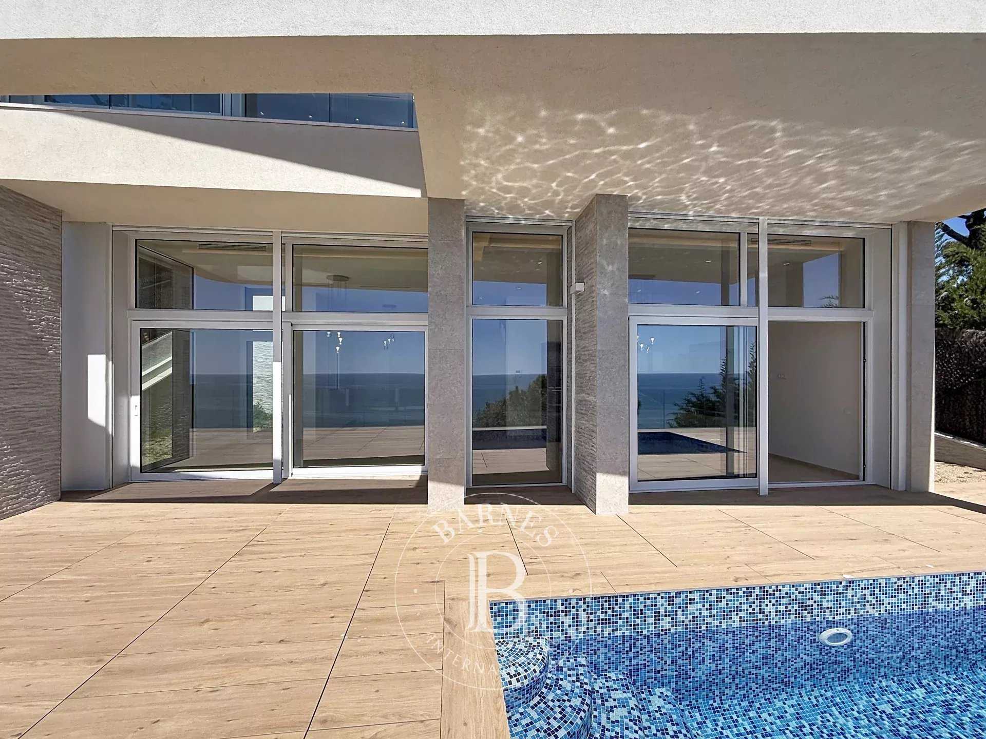 Arenys de Mar  - Maison 4 Pi&egrave;ces 5 Chambres