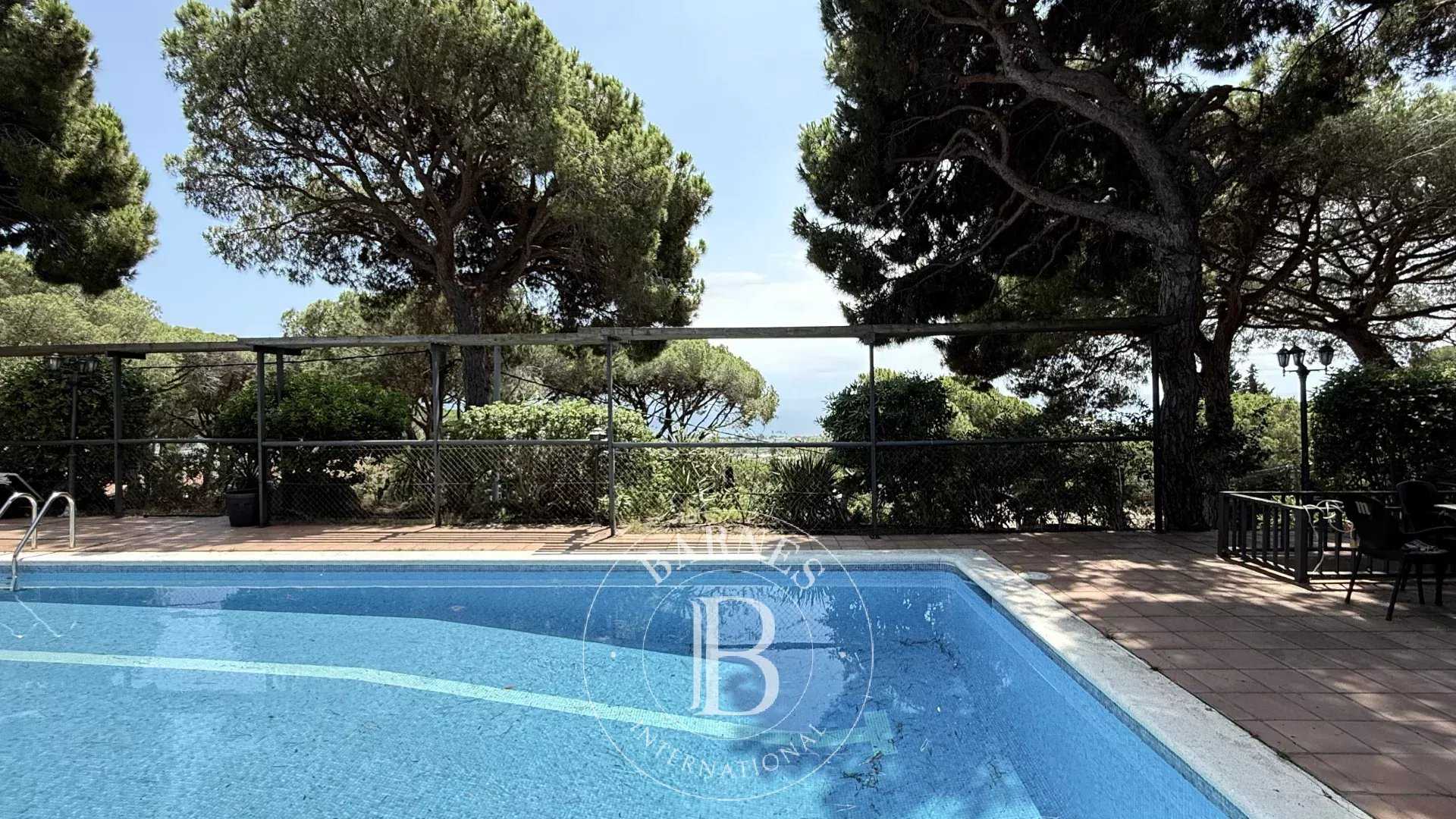 Cabrera de Mar  - Casa 6 Cuartos 7 Habitaciones