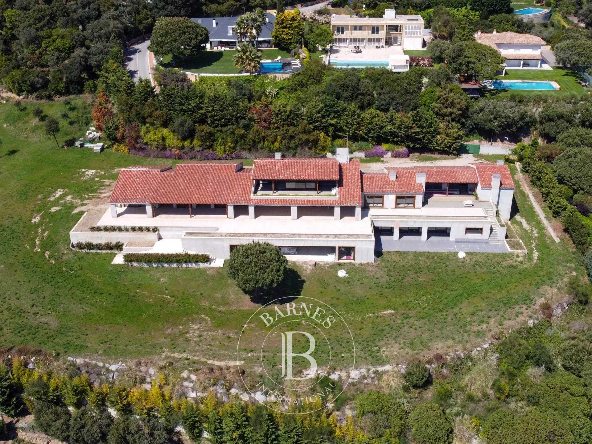 Sant Andreu de Llavaneres  - Villa 10 Cuartos 8 Habitaciones