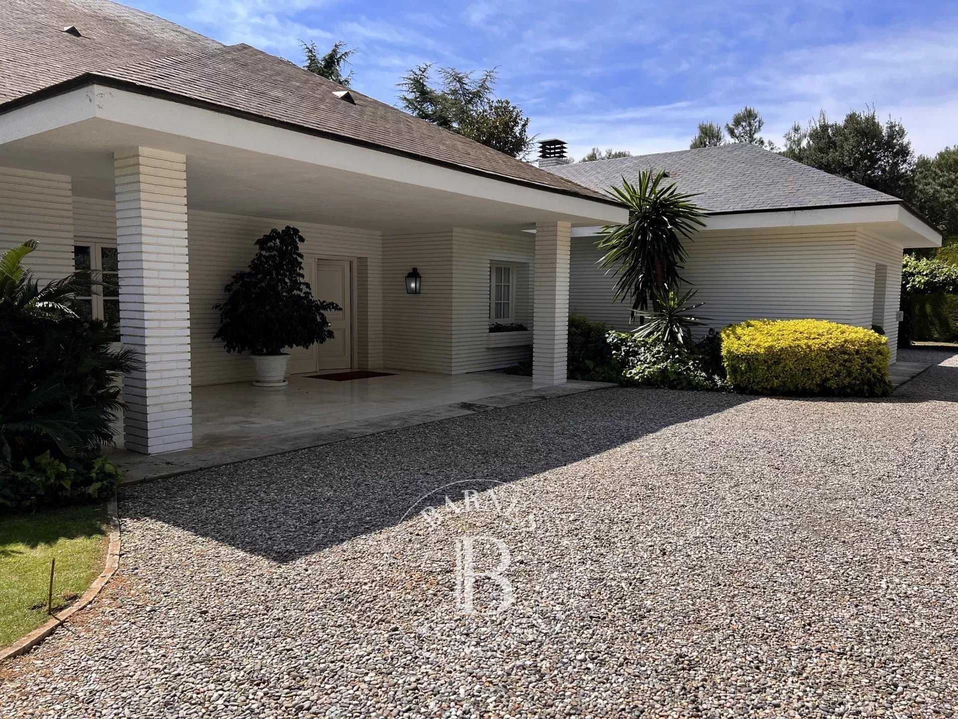 Sant Andreu de Llavaneres  - House 6 Bedrooms