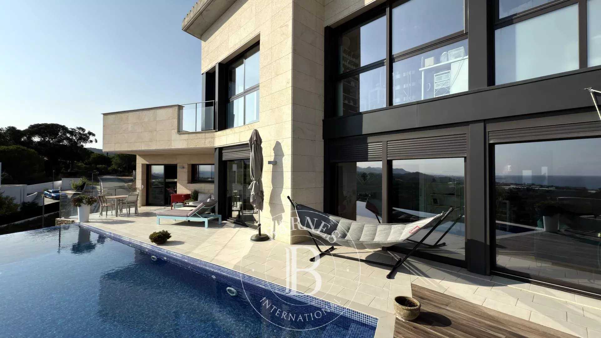 Sant Vicenç de Montalt  - Casa 5 Cuartos 5 Habitaciones