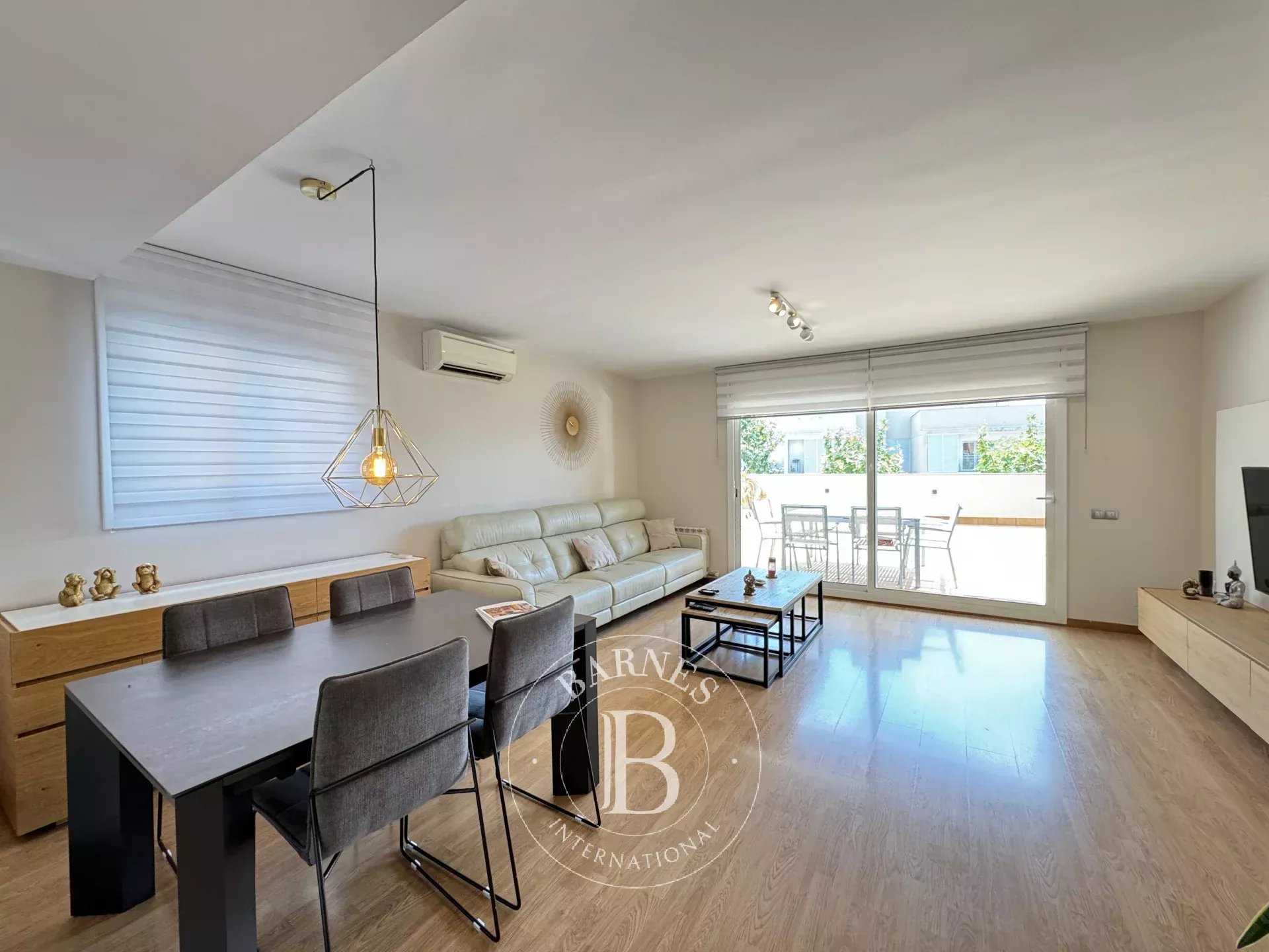 Tiana  - House 4 Bedrooms