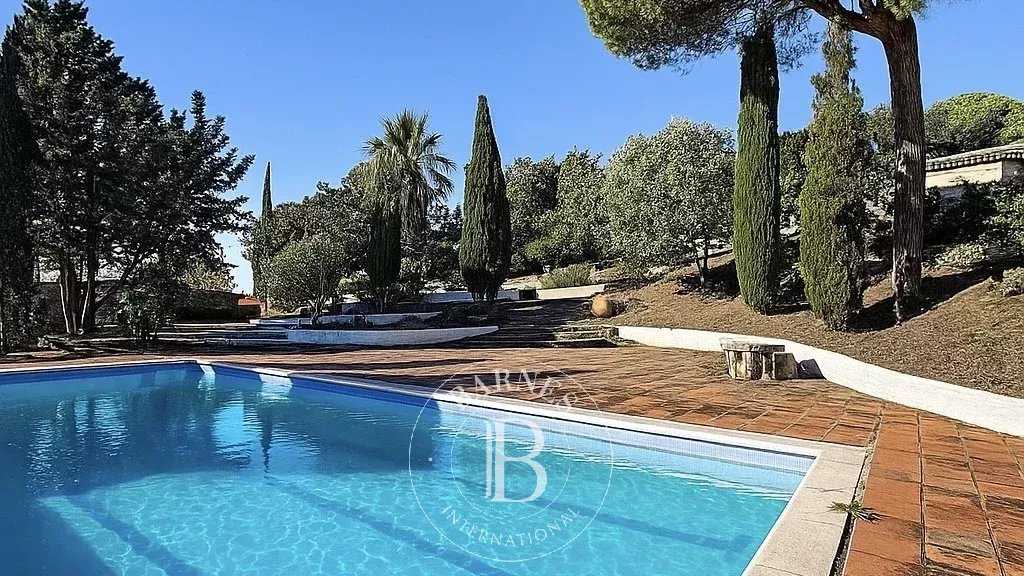 Premia de Dalt  - House 6 Bedrooms