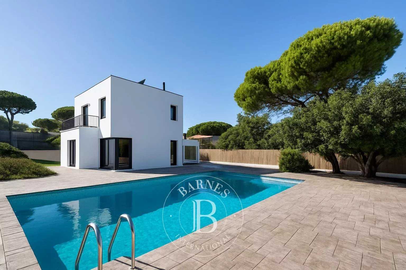 Premia de Dalt  - House 4 Bedrooms