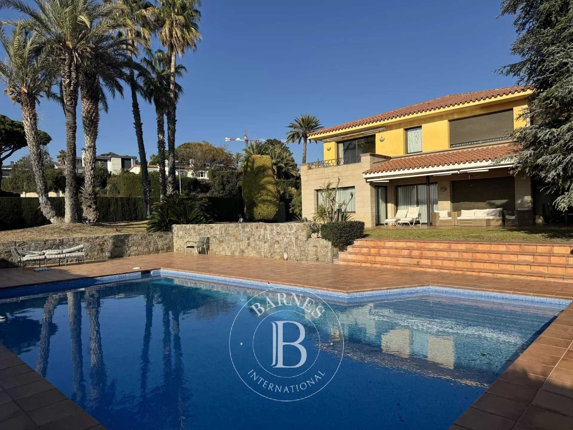 Maison Alella  -  ref 85592199 (picture 3)